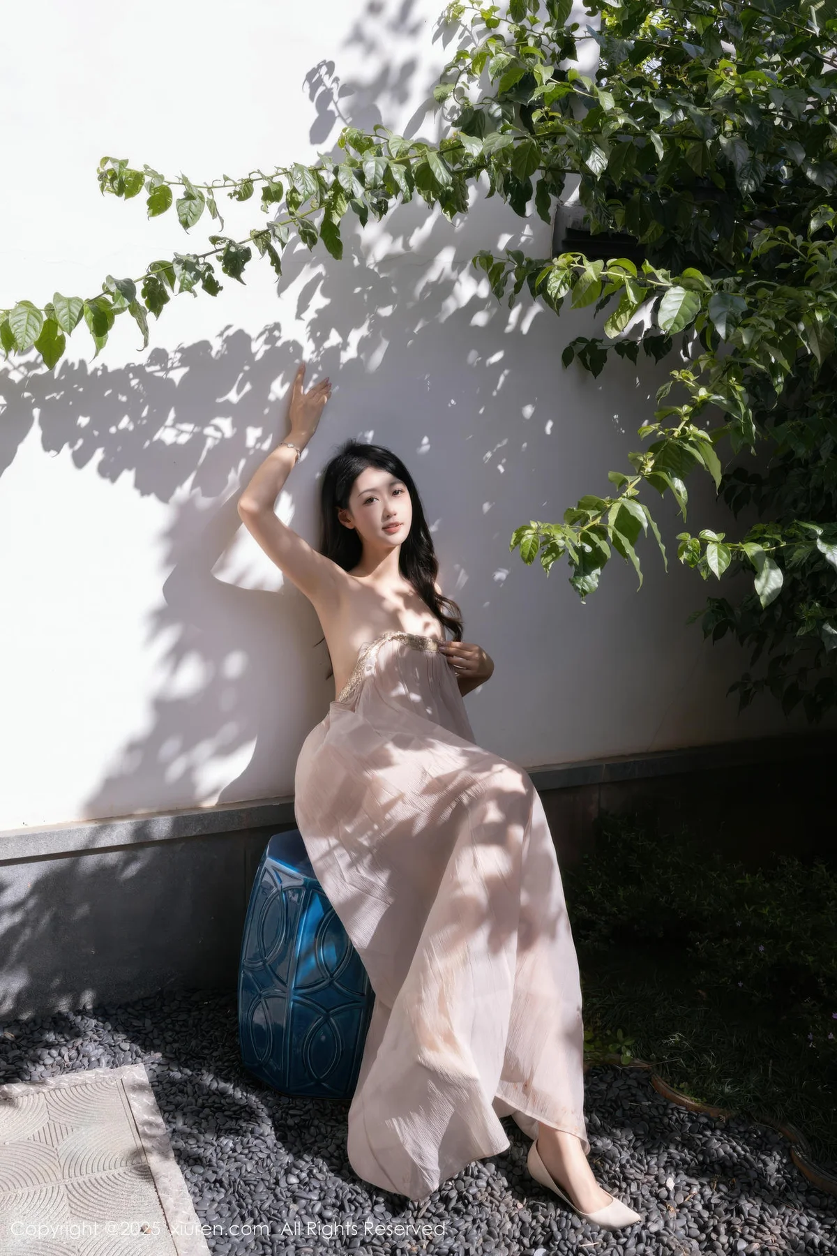 XiuRen 秀人 No.10619 唐安琪 浅色薄纱诱人肉色丝袜 - 7