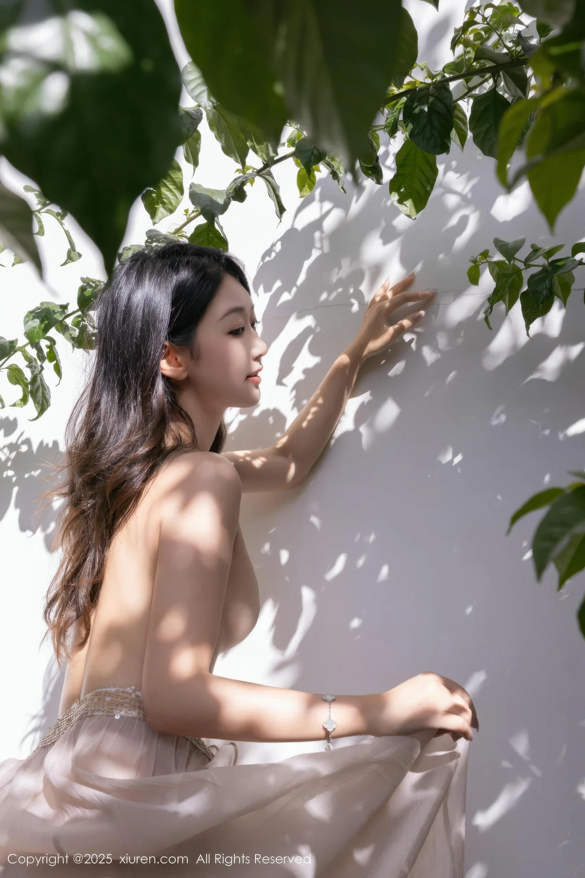 XiuRen 秀人 No.10619 唐安琪 浅色薄纱诱人肉色丝袜 - 8