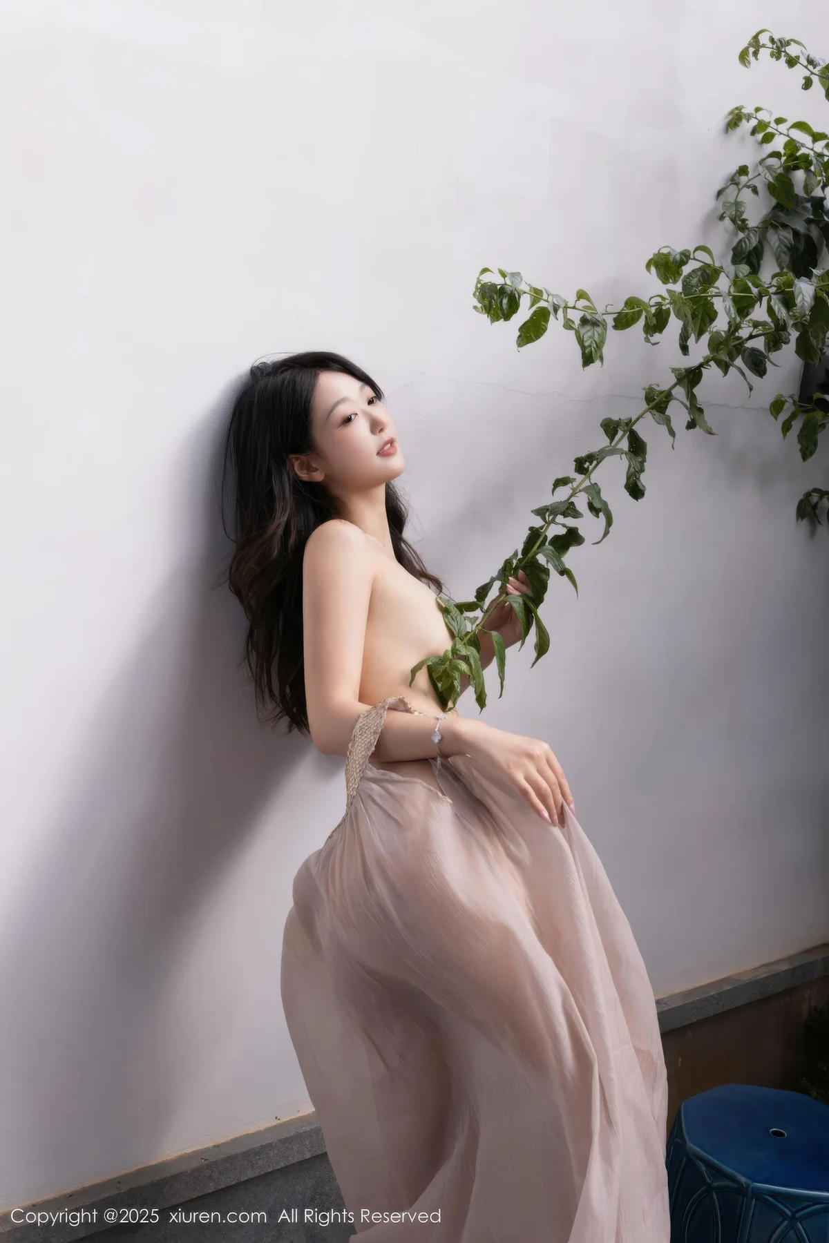 XiuRen 秀人 No.10619 唐安琪 浅色薄纱诱人肉色丝袜 - 10