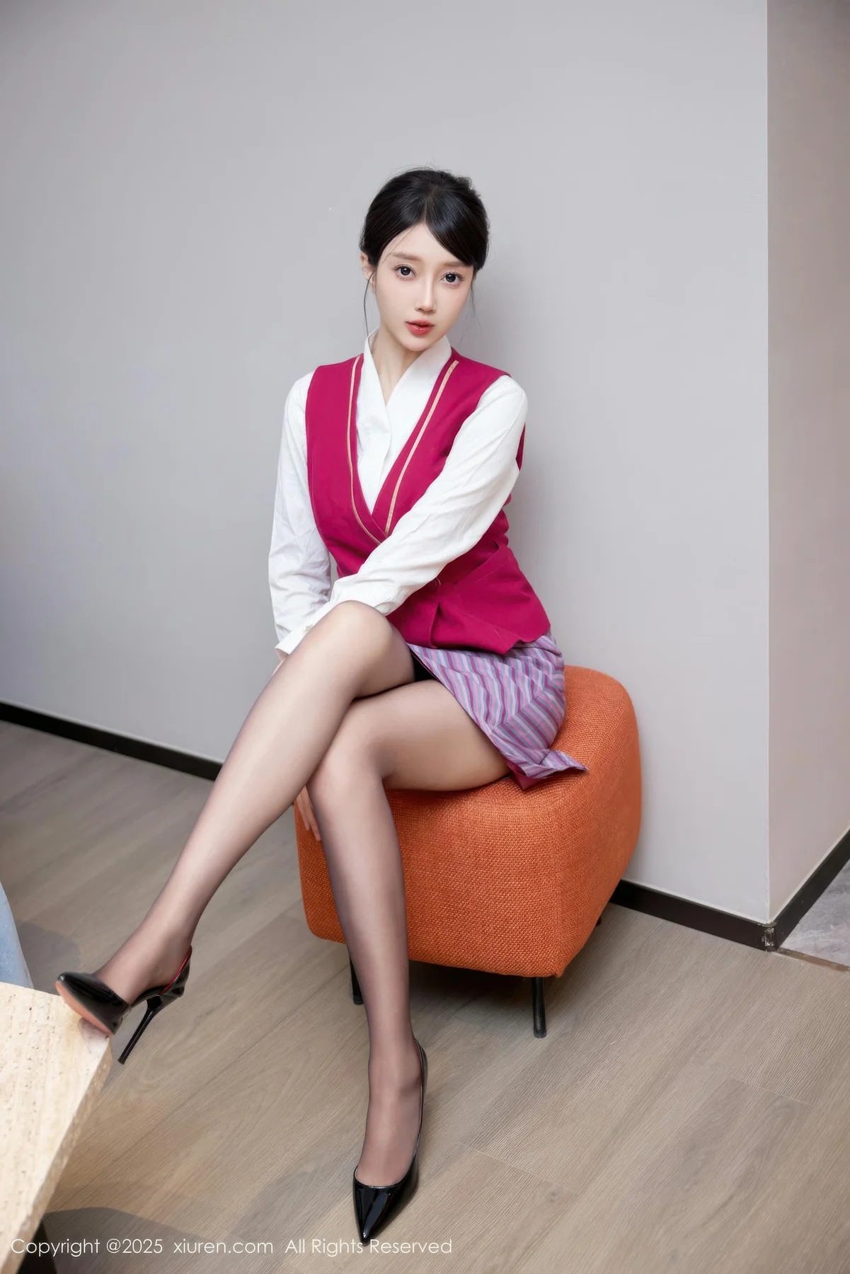 XiuRen 秀人 No.10620 玥儿玥er 空姐制服诱惑 - 6