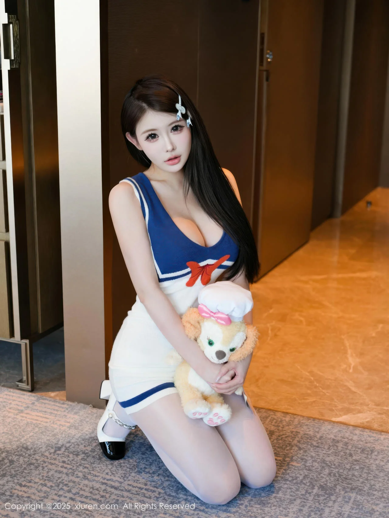 XiuRen 秀人 No.10628 甜妮 蓝白连衣短裙 - 2