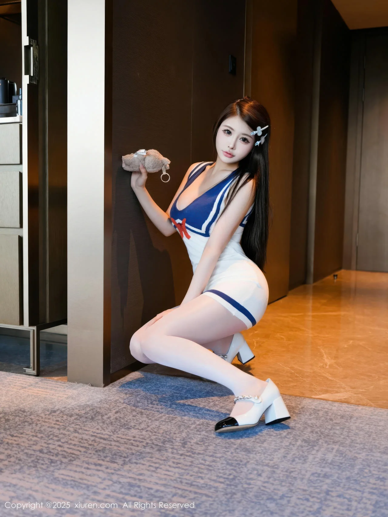 XiuRen 秀人 No.10628 甜妮 蓝白连衣短裙 - 7