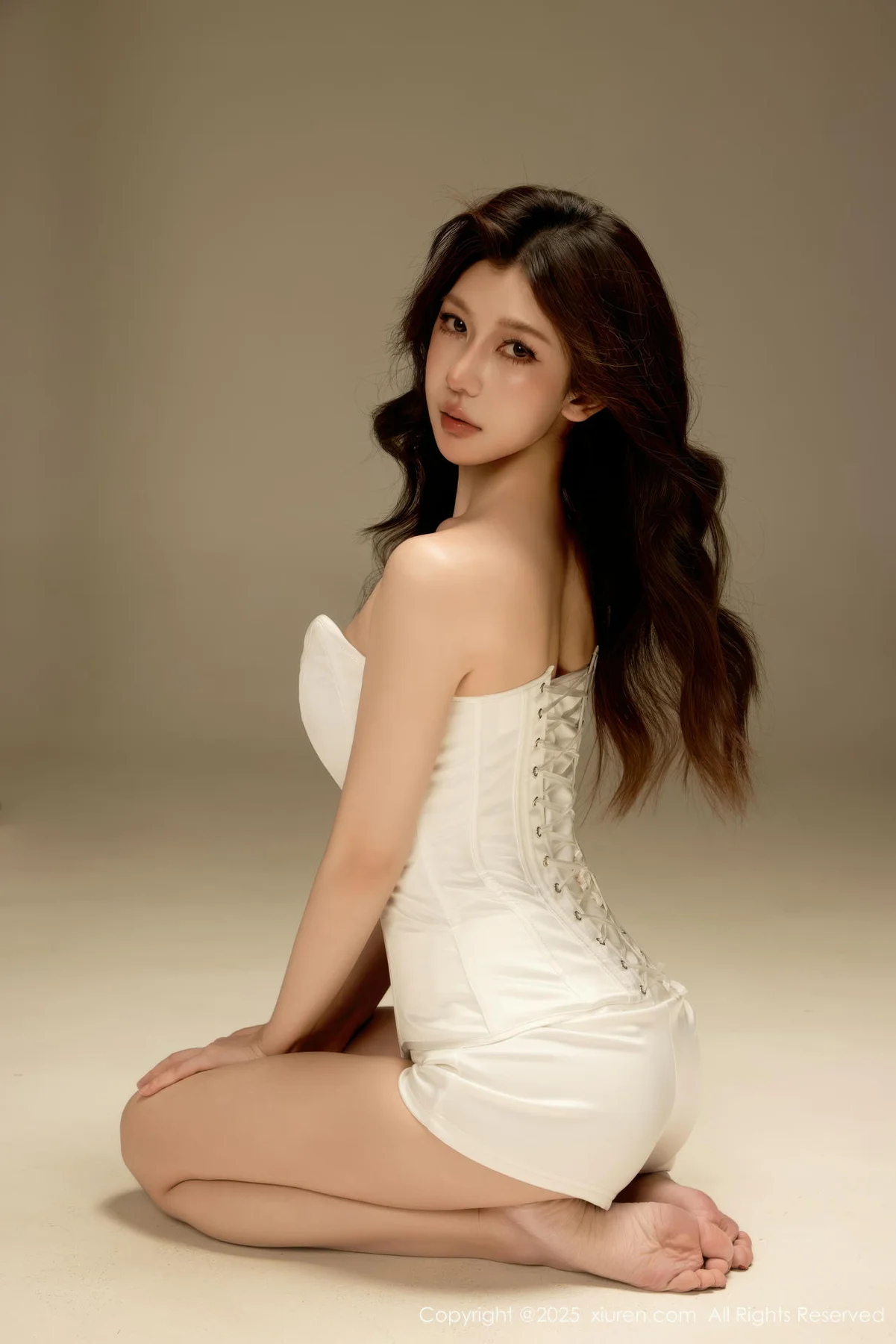 XiuRen 秀人 No.10629 尹甜甜 白色短裤蕾丝内衣 - 10