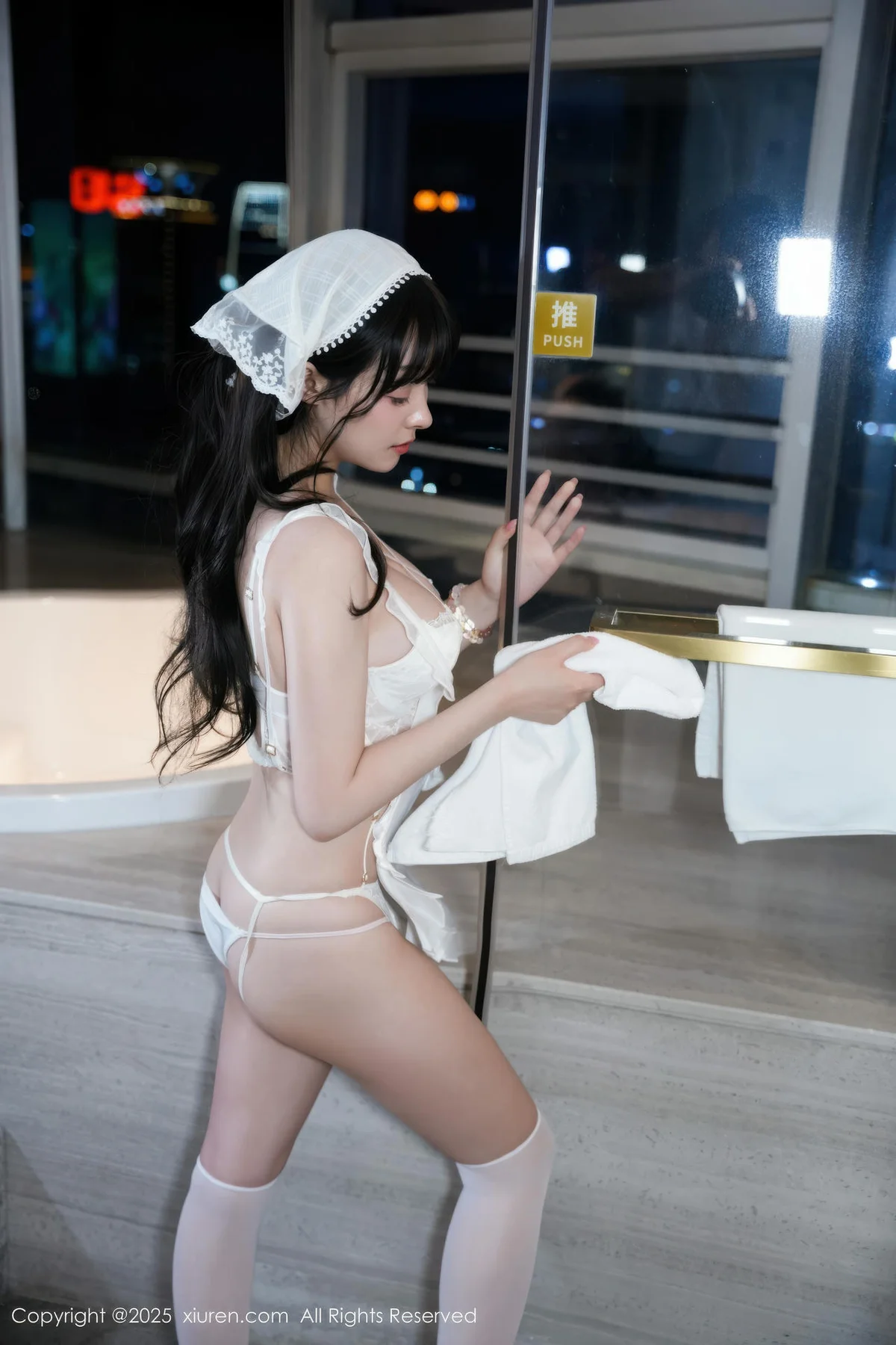 XiuRen 秀人 No.10631 软情 白色女仆装扮 - 2