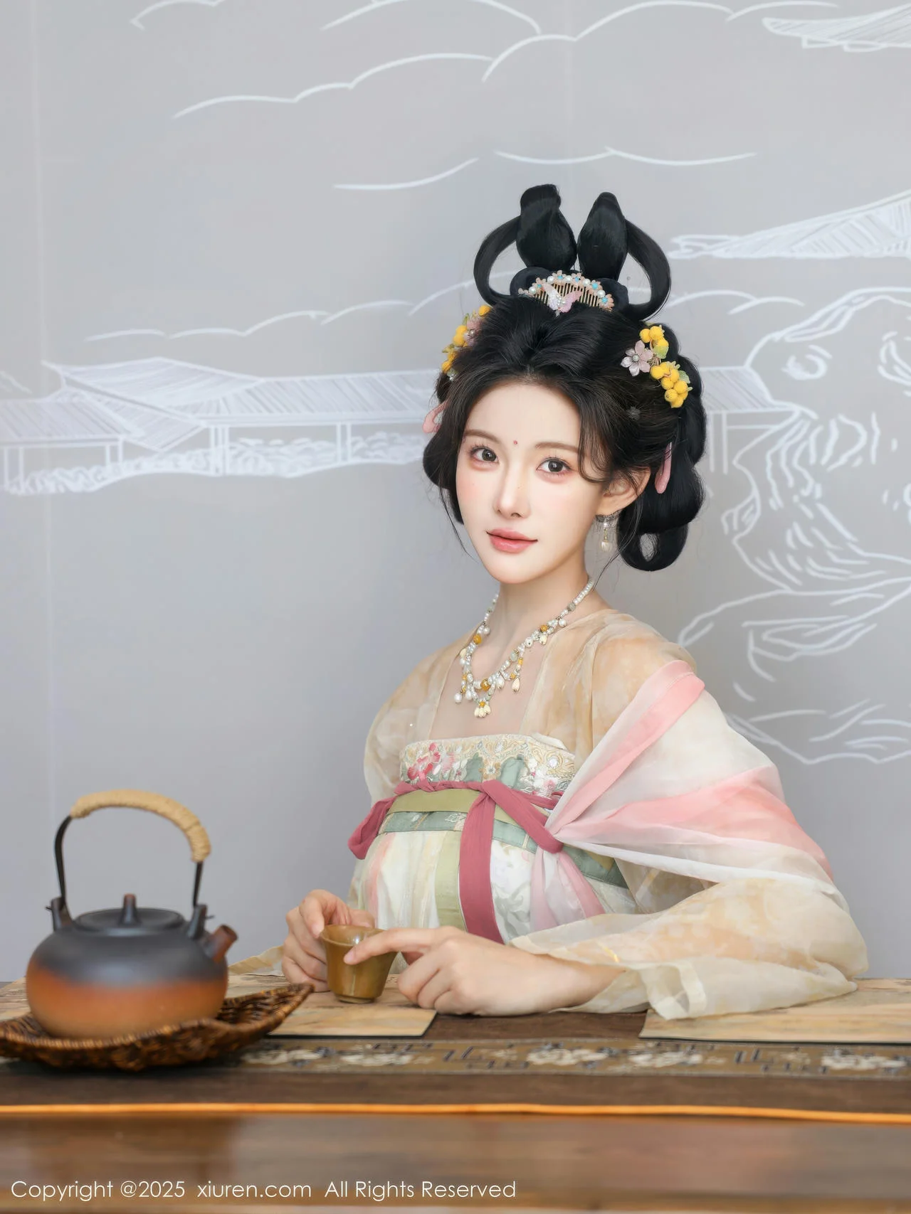 XiuRen 秀人 No.10645 梨霜儿 浅色古装服饰拍摄 - 1