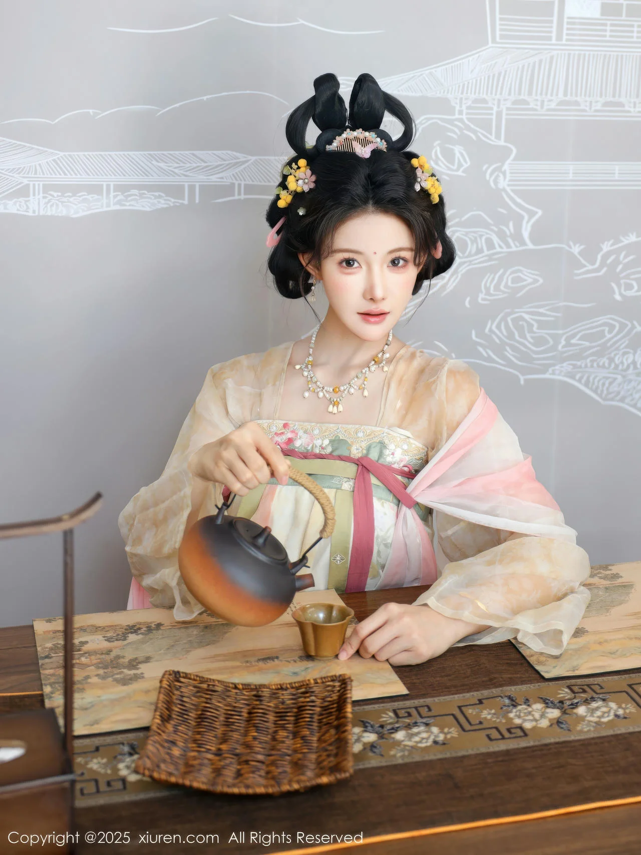 XiuRen 秀人 No.10645 梨霜儿 浅色古装服饰拍摄 - 3