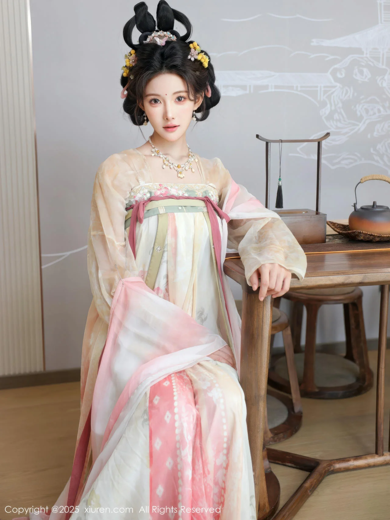 XiuRen 秀人 No.10645 梨霜儿 浅色古装服饰拍摄 - 7