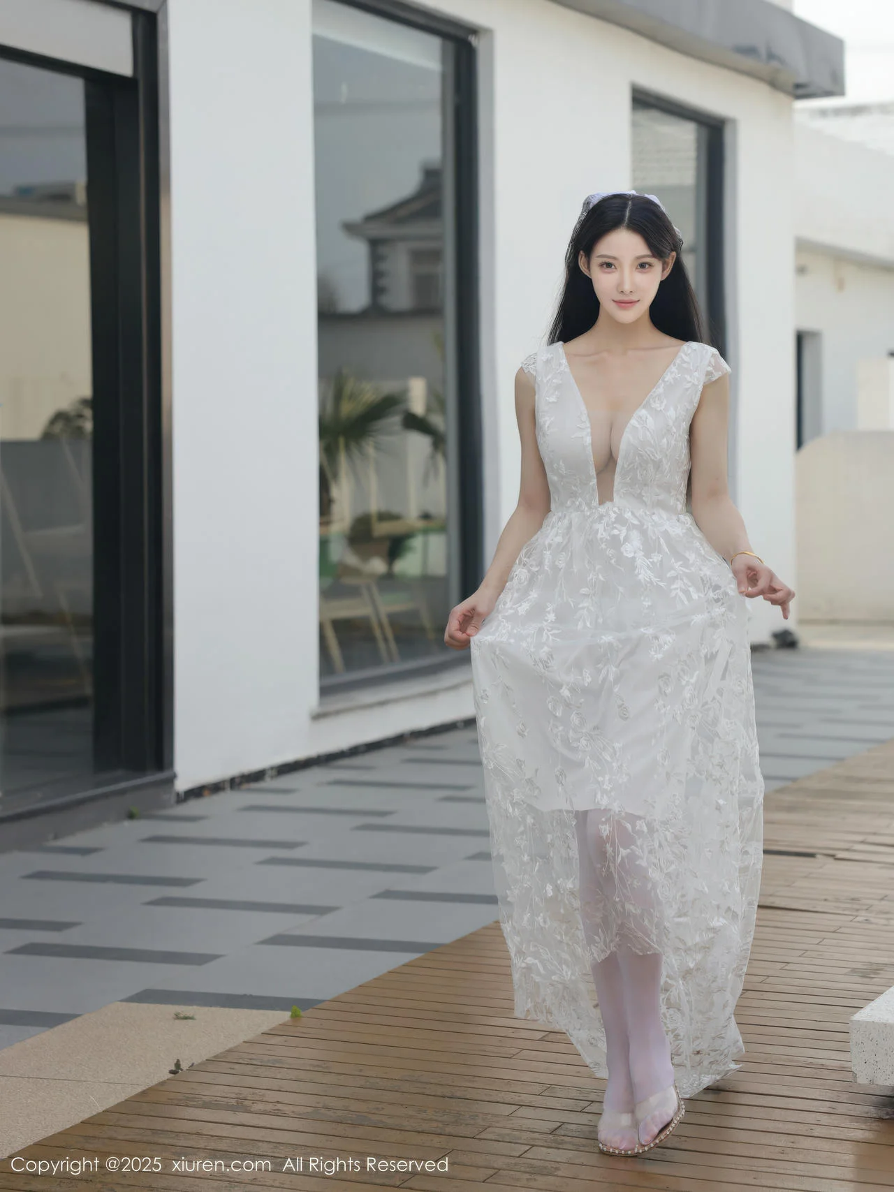 XiuRen 秀人 No.10661 梨霜儿 白色婚纱诱人白色丝袜 - 7