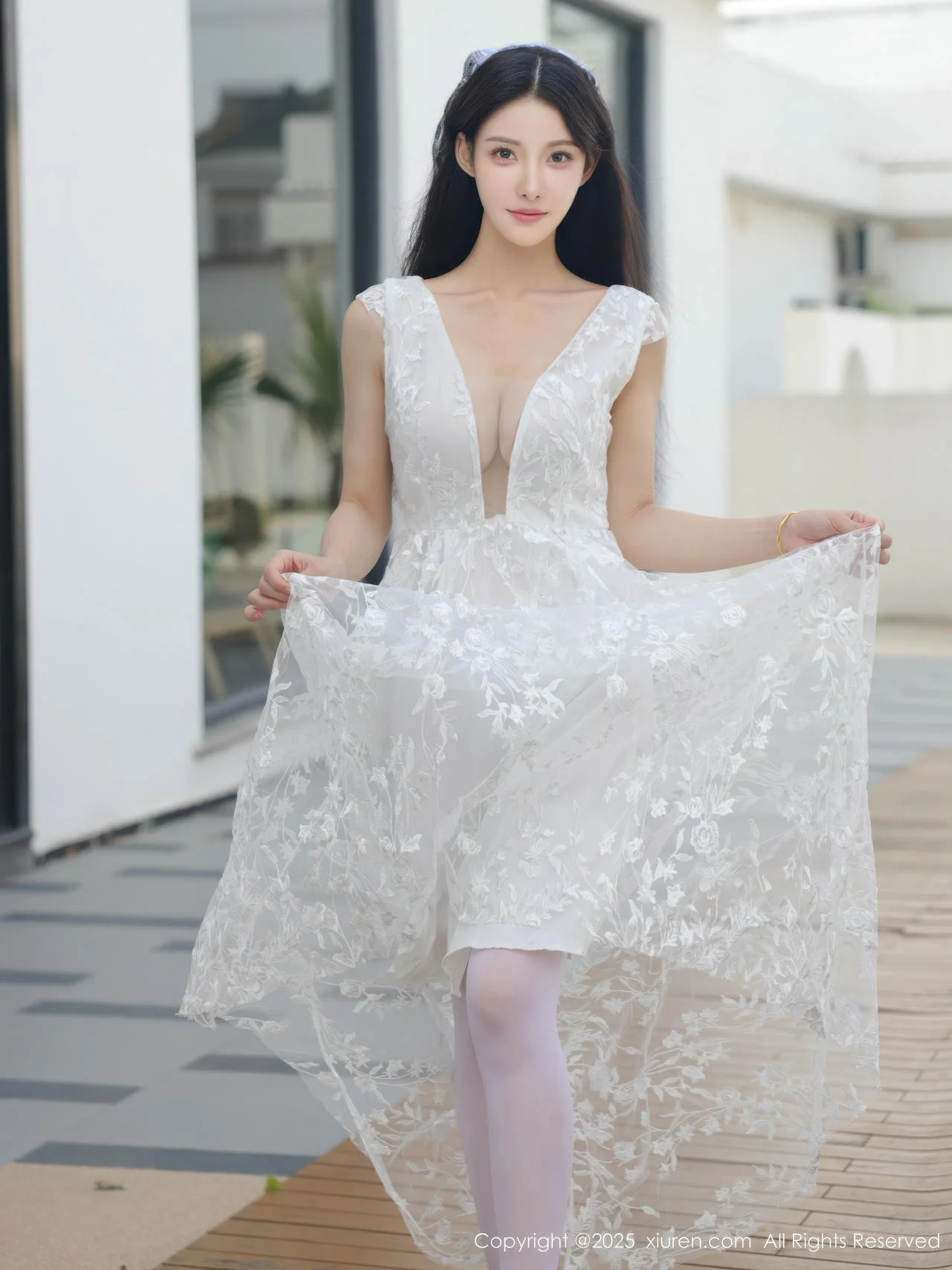 XiuRen 秀人 No.10661 梨霜儿 白色婚纱诱人白色丝袜 - 2