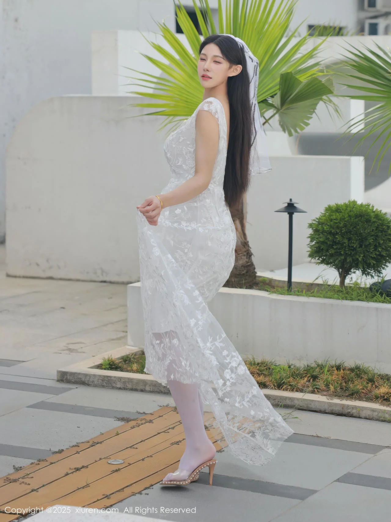 XiuRen 秀人 No.10661 梨霜儿 白色婚纱诱人白色丝袜 - 5