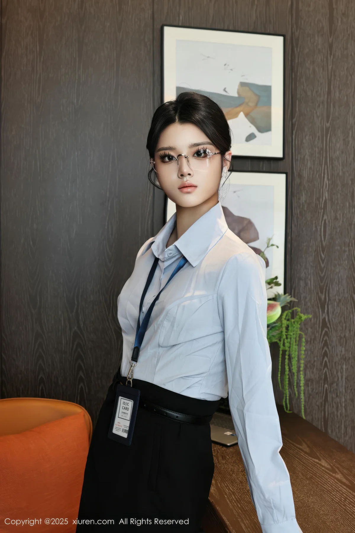 XiuRen 秀人 No.10674 糯梨子 性感OL服饰 - 9