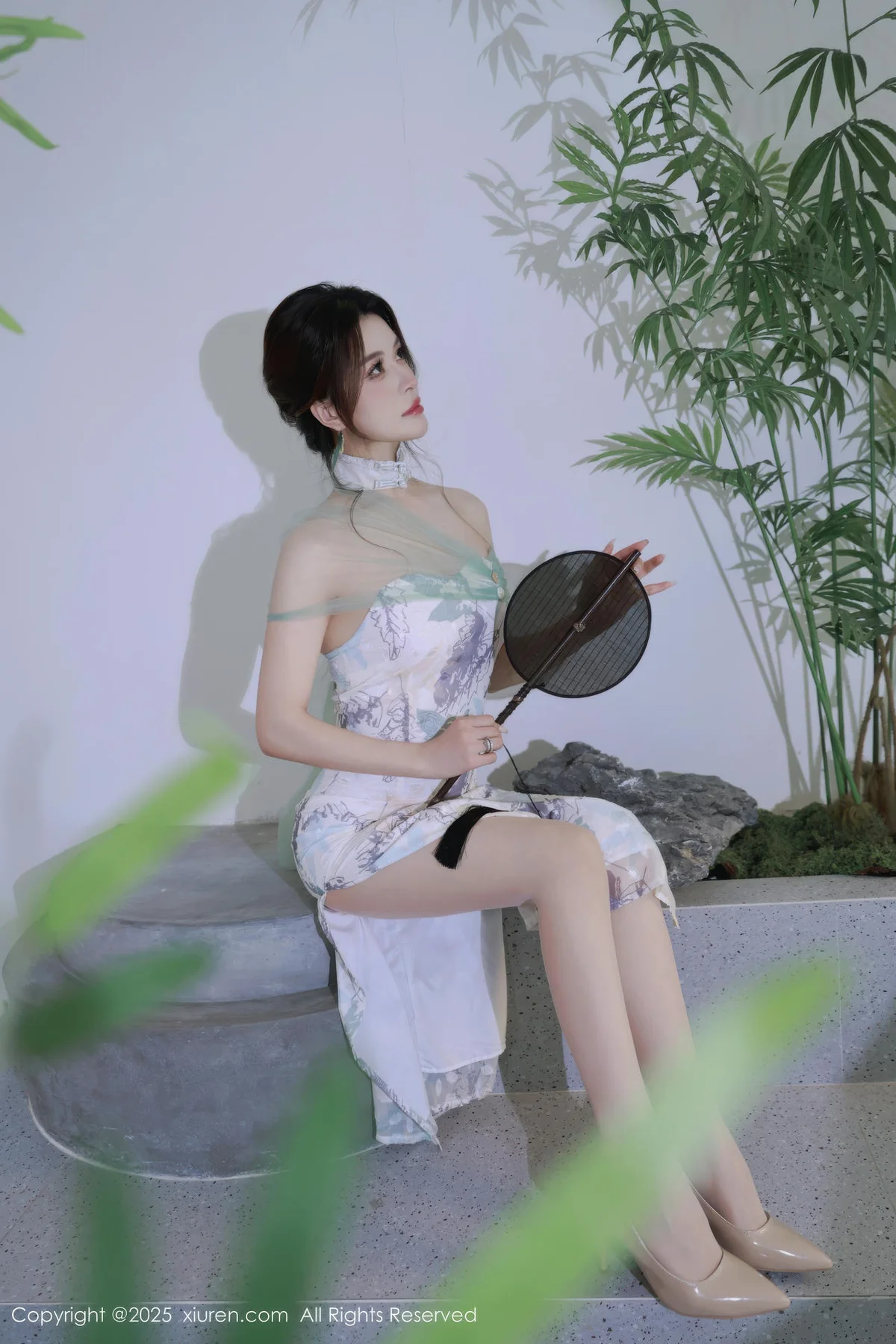 XiuRen 秀人 No.10694 阿依莎  浅色古风服饰 - 7