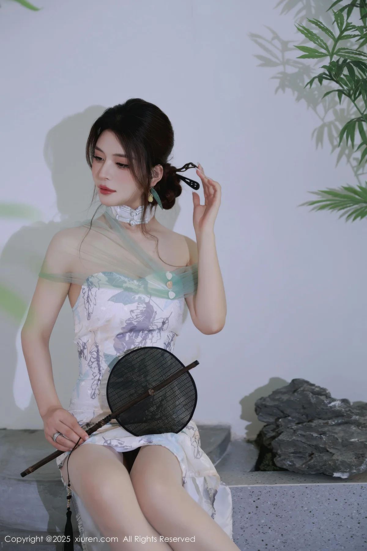 XiuRen 秀人 No.10694 阿依莎  浅色古风服饰 - 10