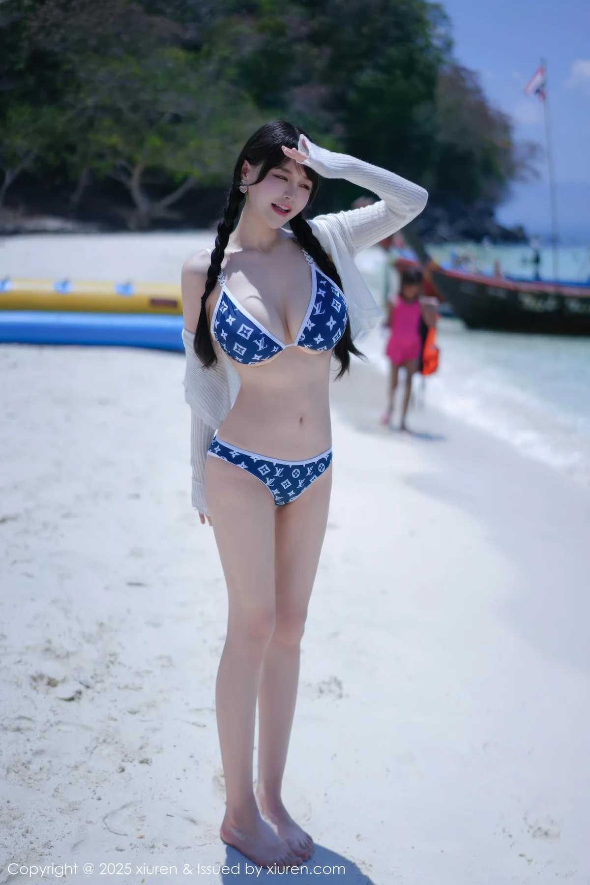 XiuRen 秀人 No.10699 心上可Flora 比基尼情趣旅拍 - 3