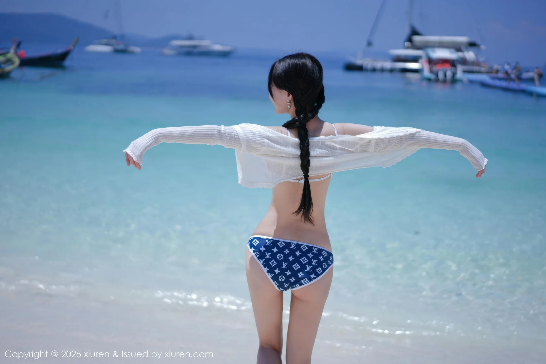XiuRen 秀人 No.10699 心上可Flora 比基尼情趣旅拍 - 6
