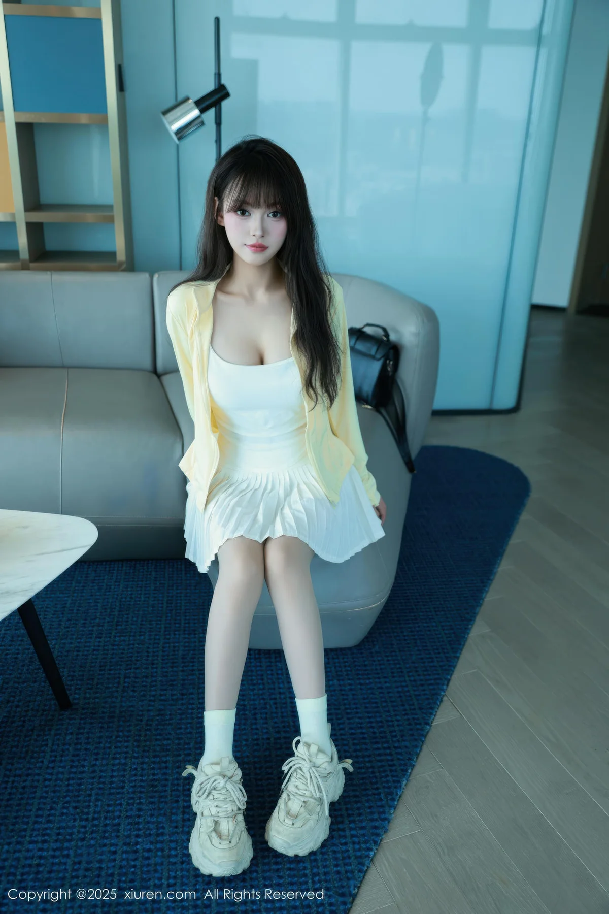 XiuRen 秀人 No.10702 糯咪 白色短裙白色丝袜 - 6