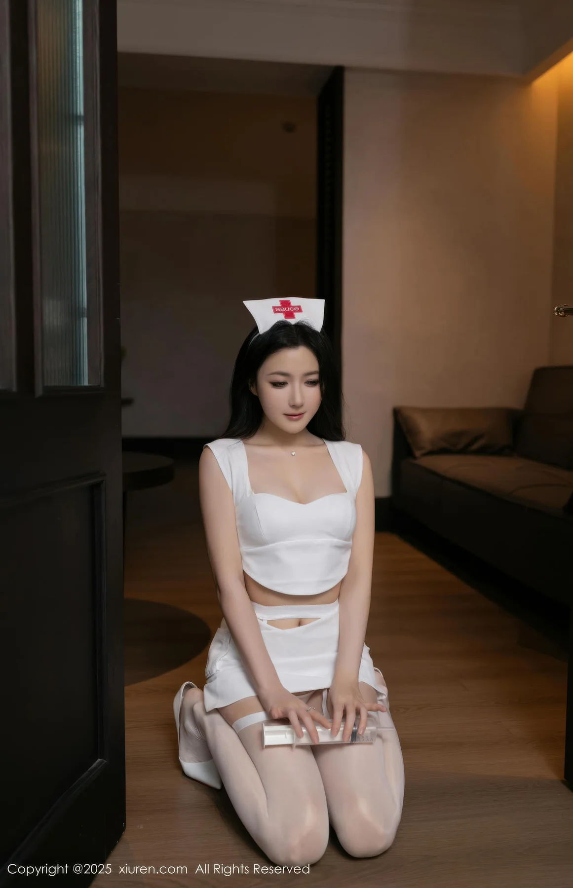 XiuRen 秀人 No.10711 鱼子酱Fish 白色护士制服 - 6