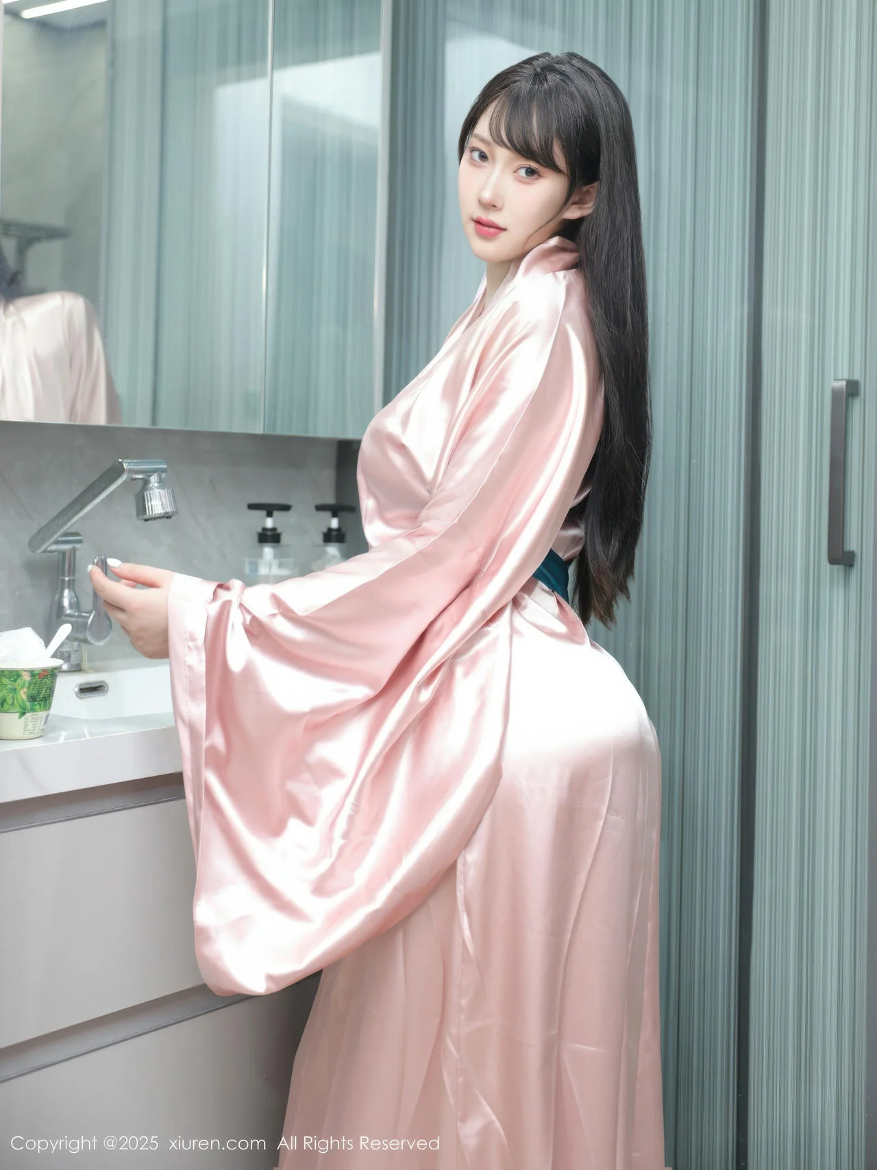 XiuRen 秀人 No.10724 李沁恩lrene 浴室场景拍摄 - 2