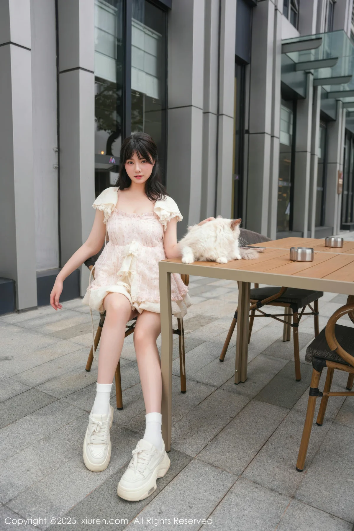 XiuRen 秀人 No.10734 软情 气质美女性感写真 - 8