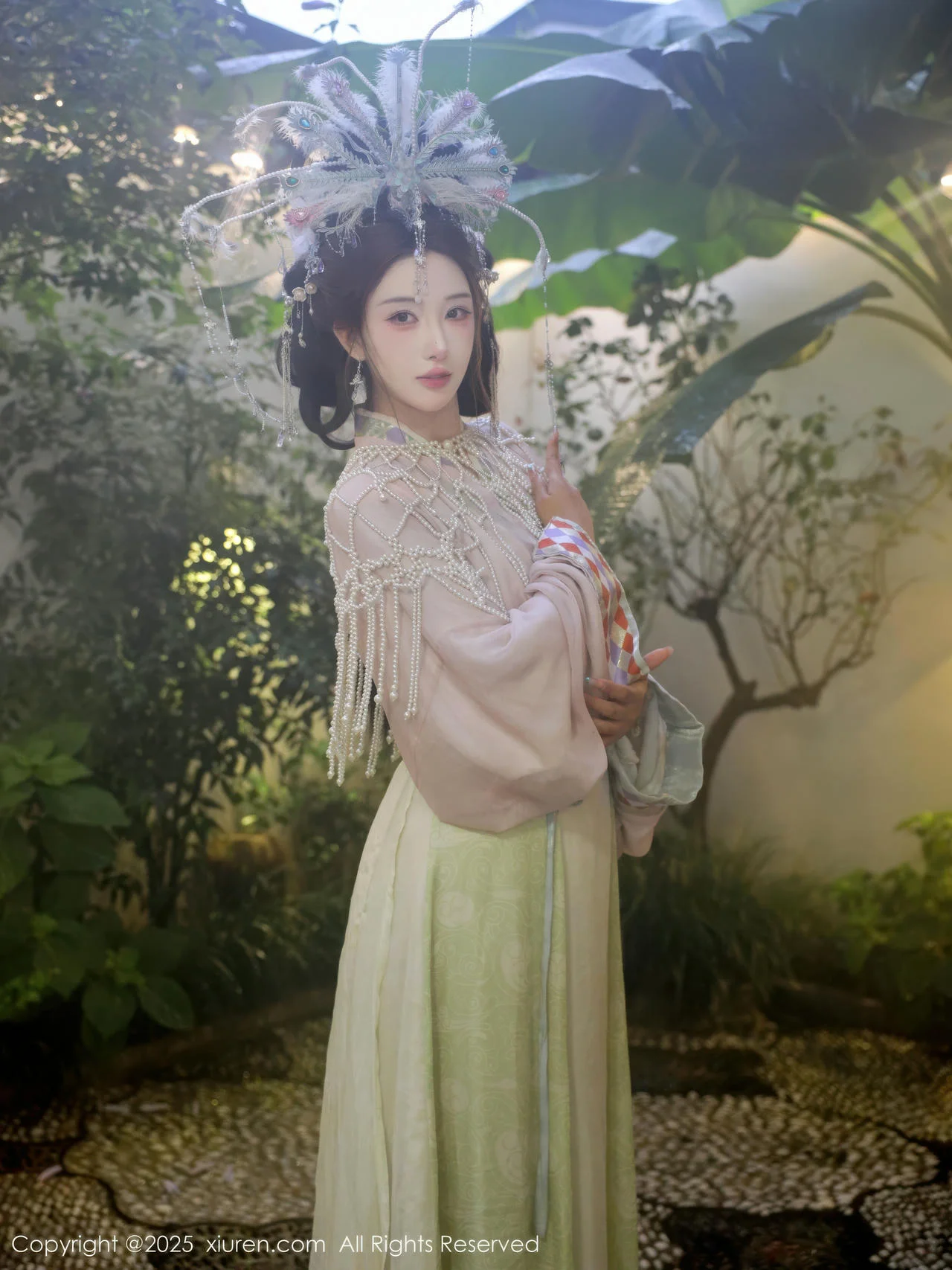 XiuRen 秀人 No.10736 金允希Yuki 女儿国国王主题 - 3