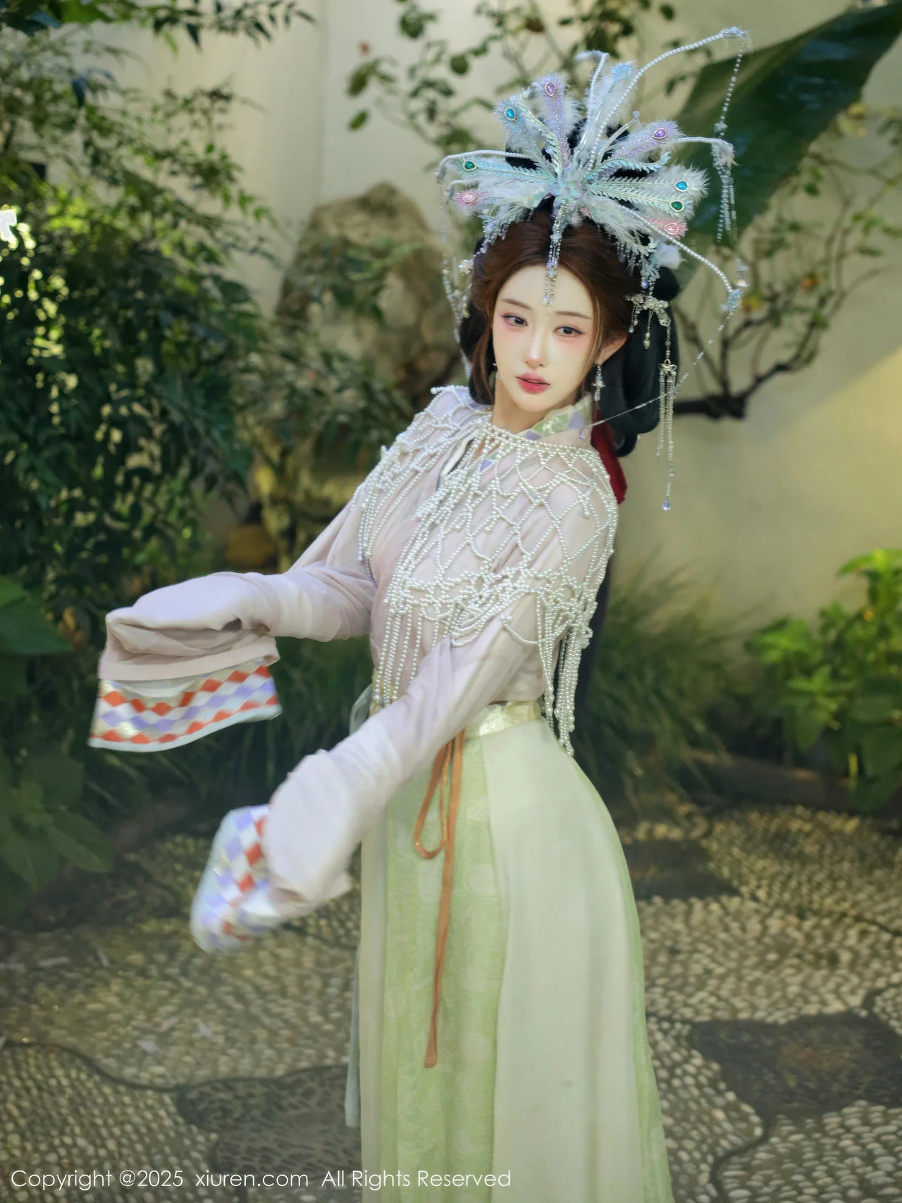 XiuRen 秀人 No.10736 金允希Yuki 女儿国国王主题 - 5