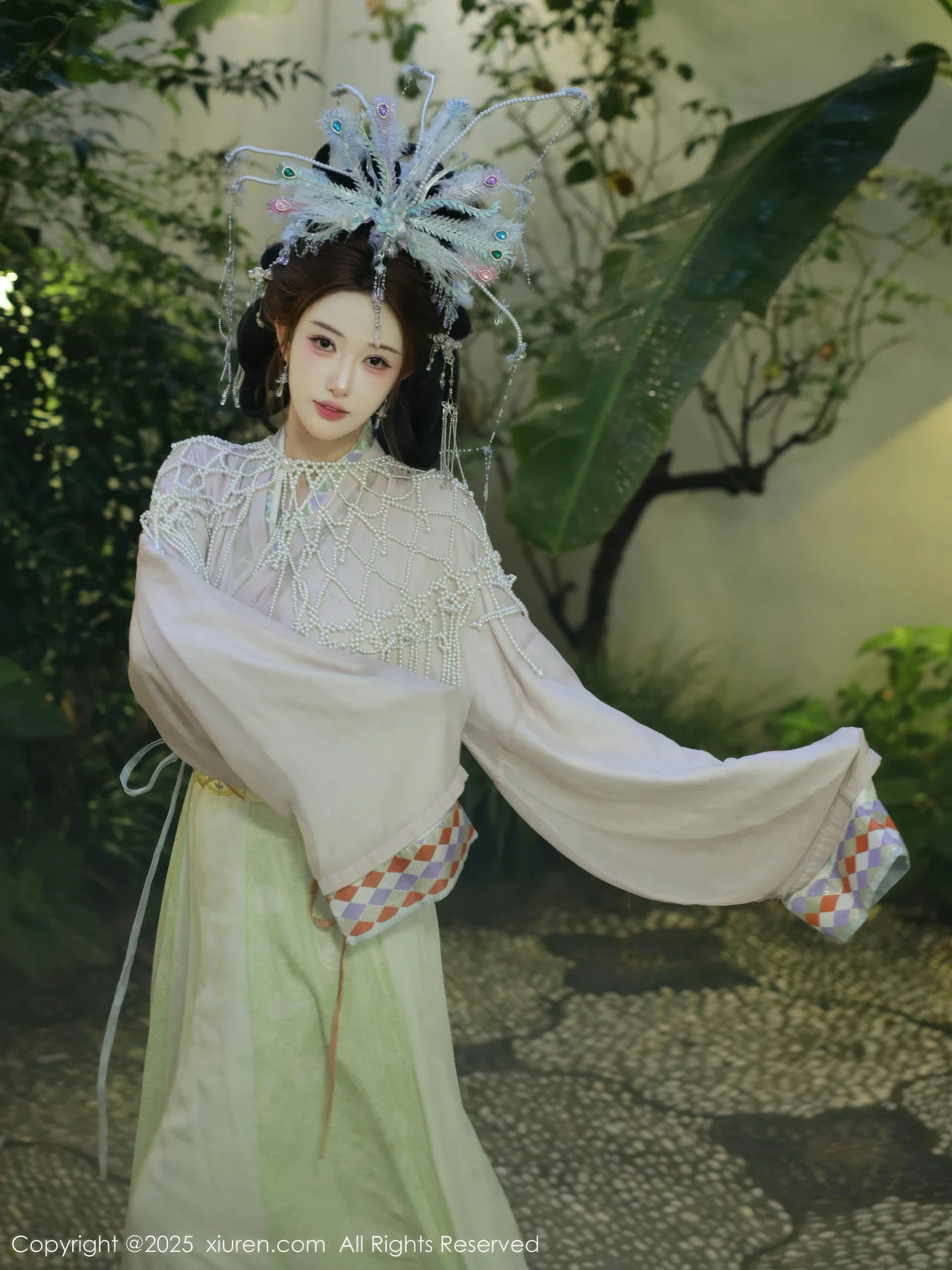 XiuRen 秀人 No.10736 金允希Yuki 女儿国国王主题 - 6