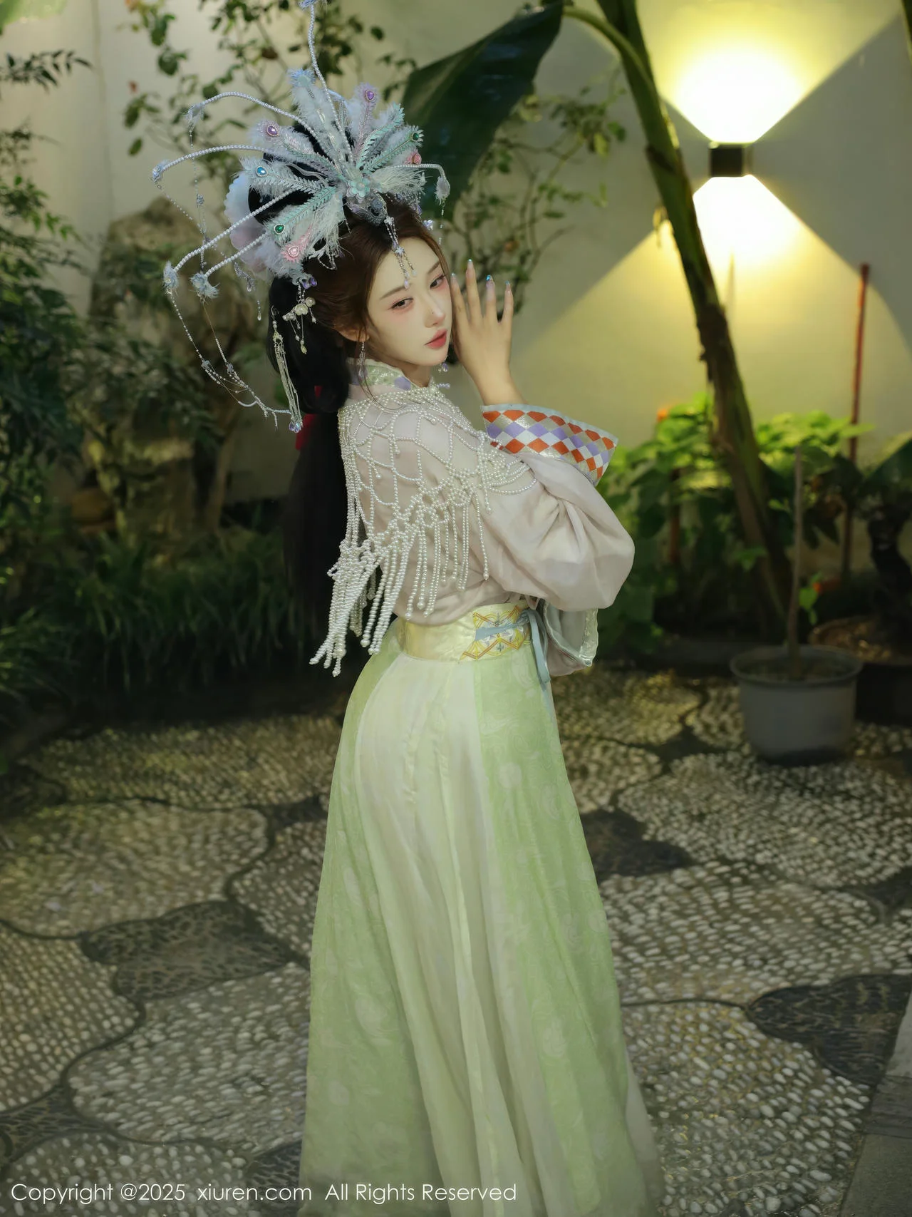 XiuRen 秀人 No.10736 金允希Yuki 女儿国国王主题 - 7