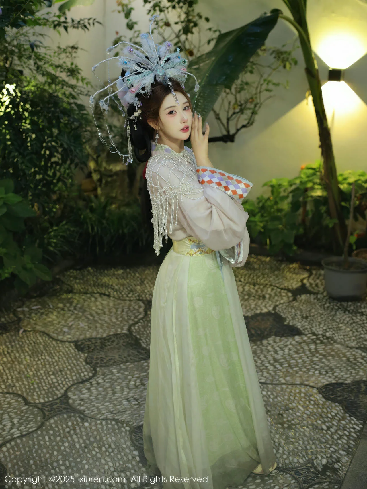 XiuRen 秀人 No.10736 金允希Yuki 女儿国国王主题 - 8