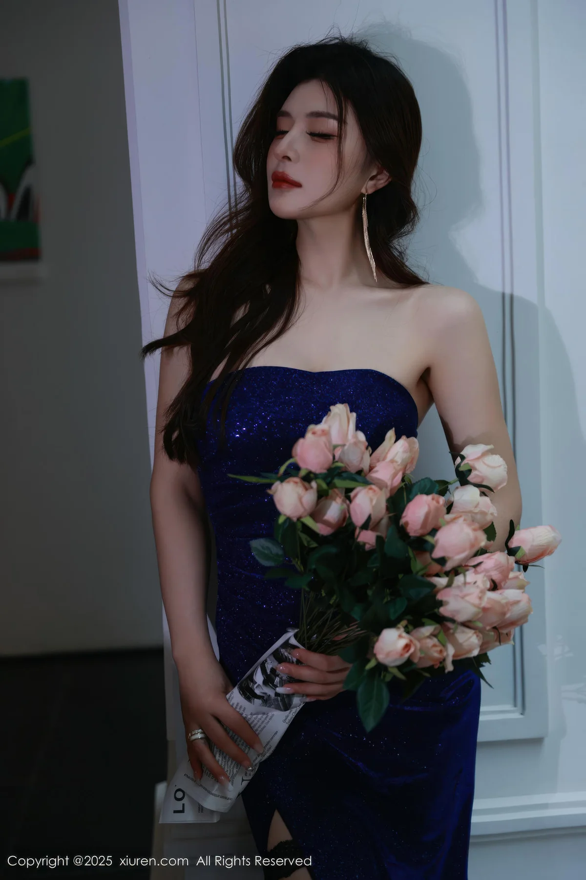 XiuRen 秀人 No.10740 阿依莎 蓝色连衣裙搭配 - 2