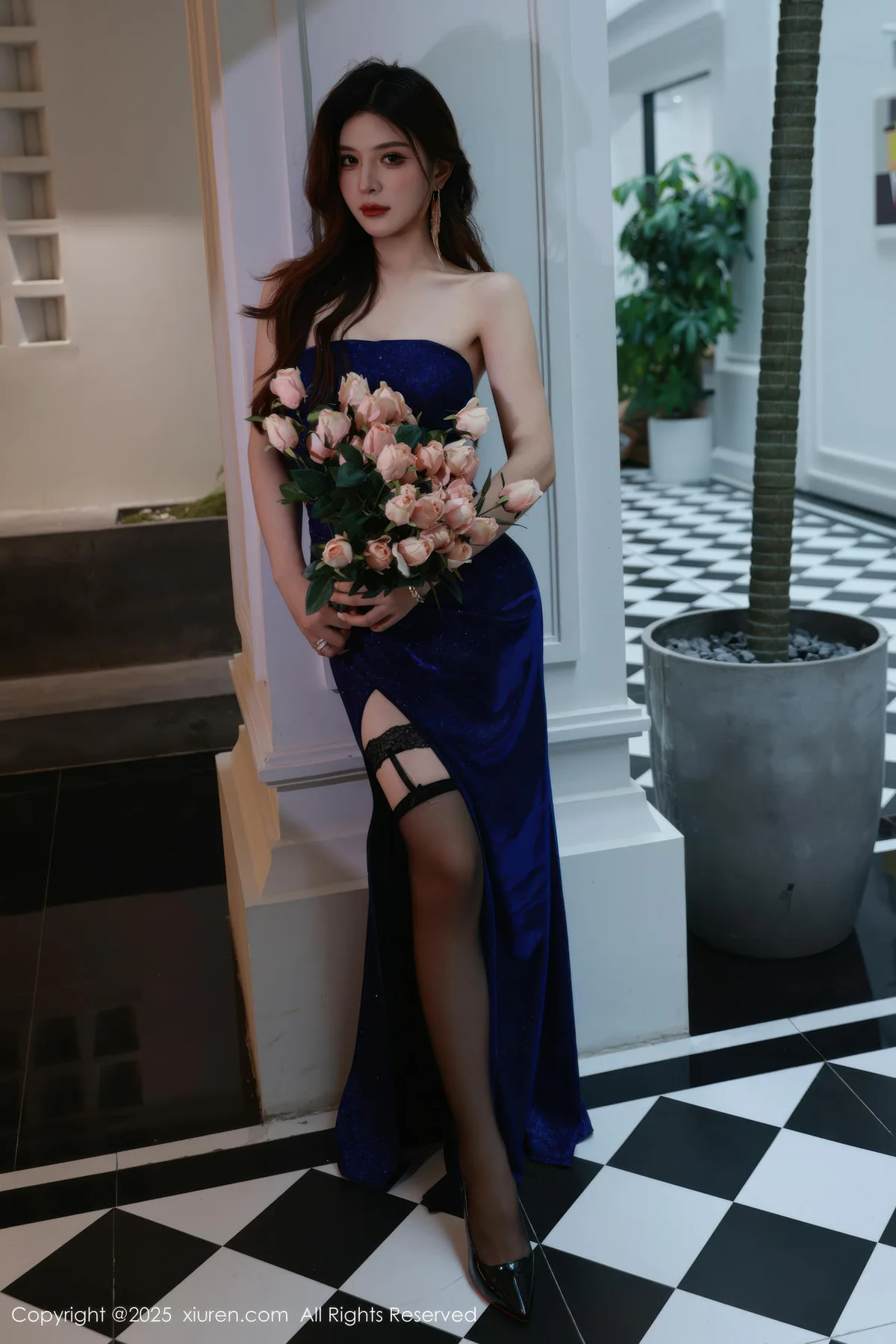 XiuRen 秀人 No.10740 阿依莎 蓝色连衣裙搭配 - 5