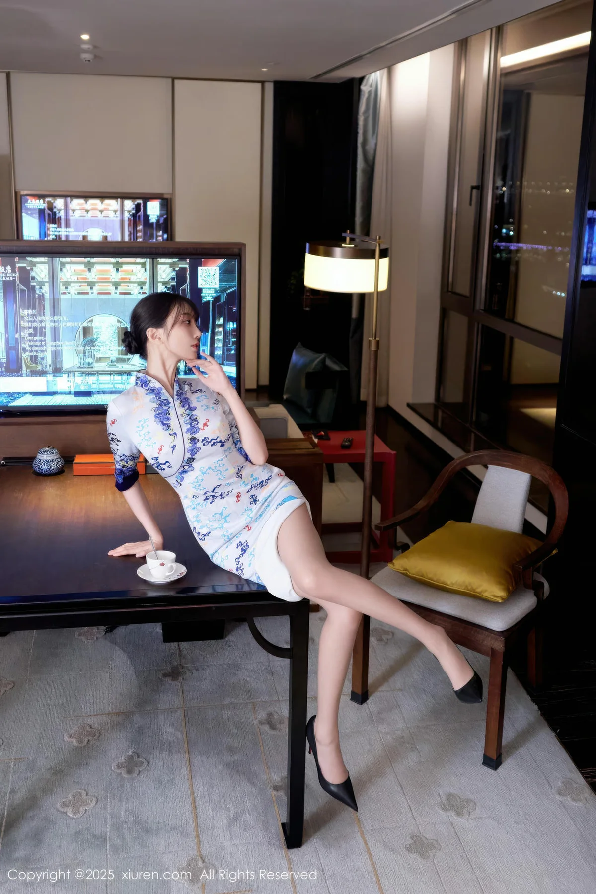 XiuRen 秀人 No.10741 玥儿玥er 空姐制服诱惑 - 10