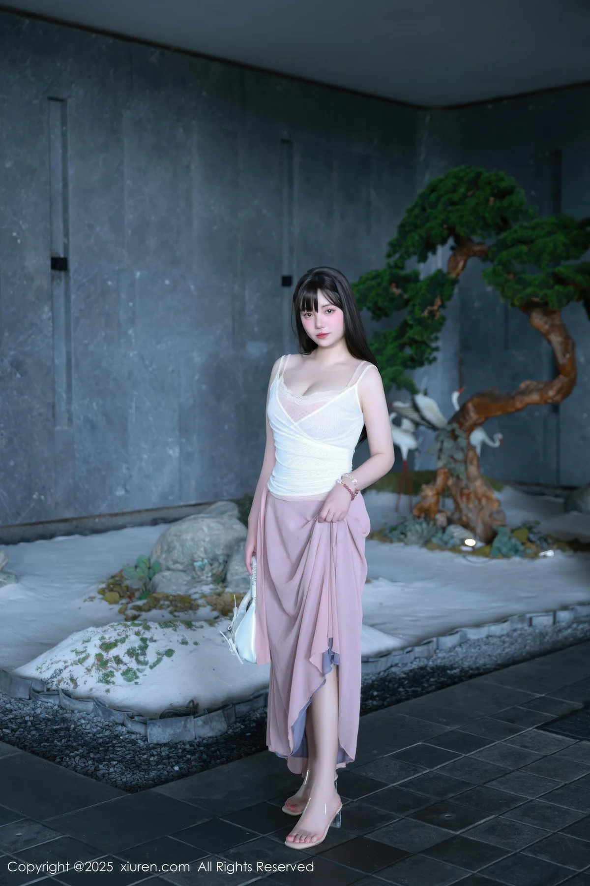 XiuRen 秀人 No.10746 软情 粉色内衣曼妙身姿 - 6