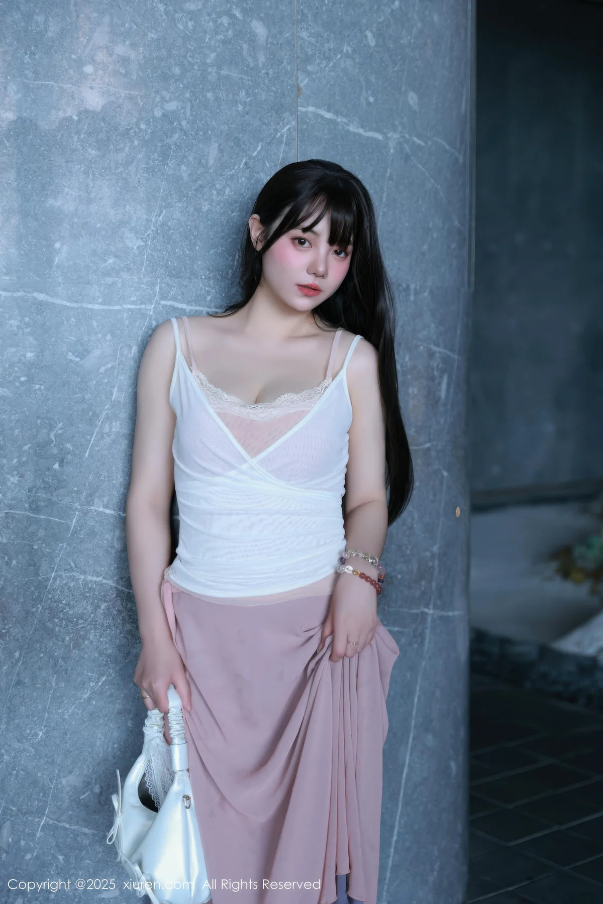 XiuRen 秀人 No.10746 软情 粉色内衣曼妙身姿 - 7