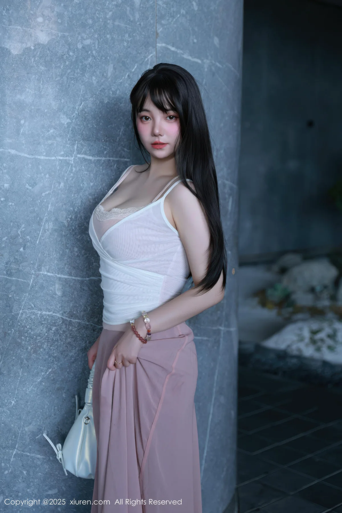 XiuRen 秀人 No.10746 软情 粉色内衣曼妙身姿 - 8