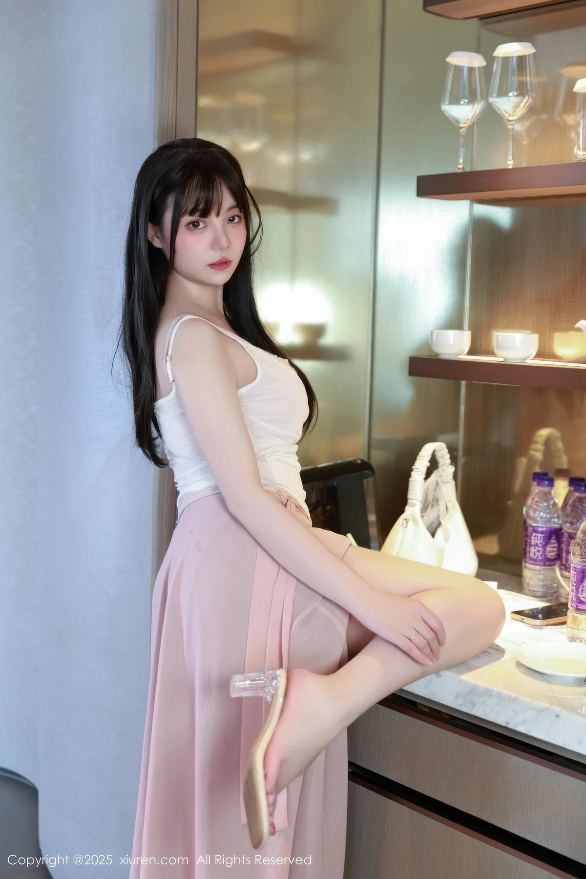 XiuRen 秀人 No.10746 软情 粉色内衣曼妙身姿 - 9