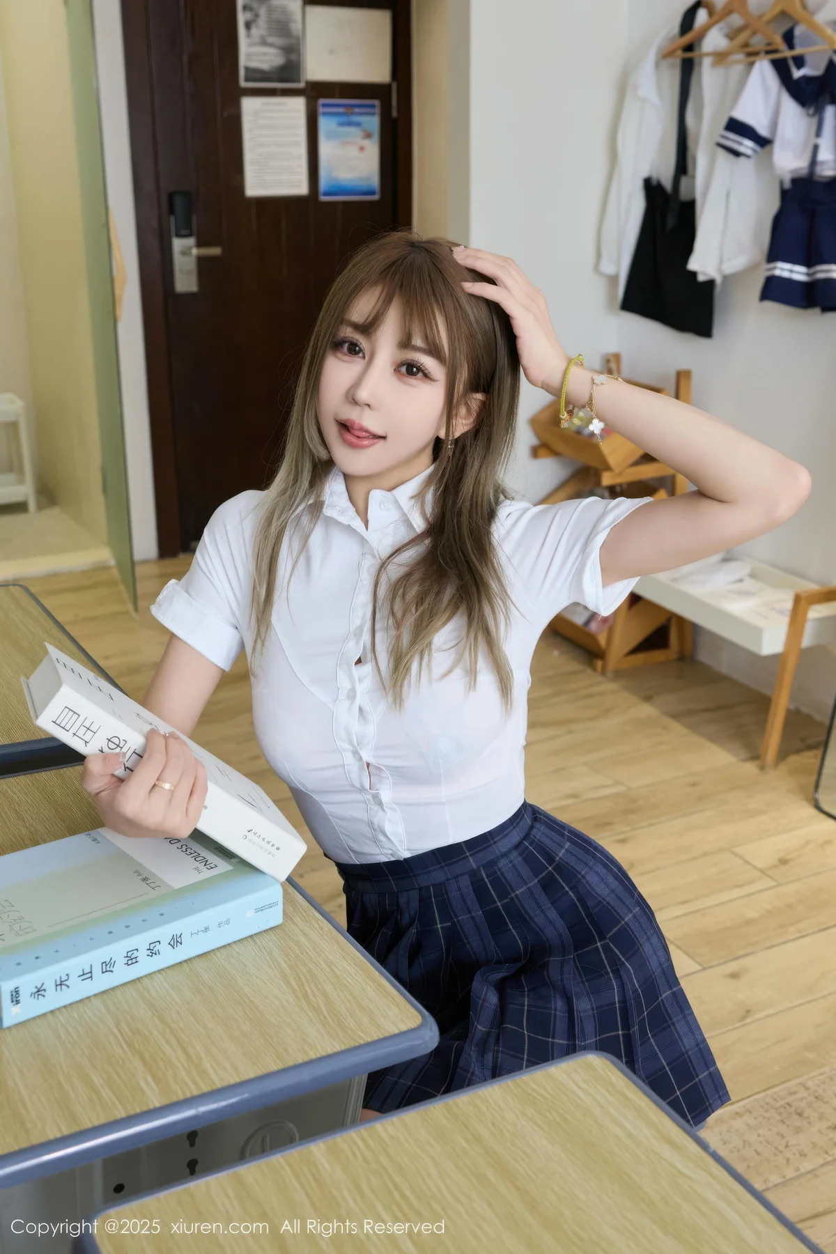 XiuRen 秀人 No.10750 Zoe柚柚 教室场景性感JK服装， - 3