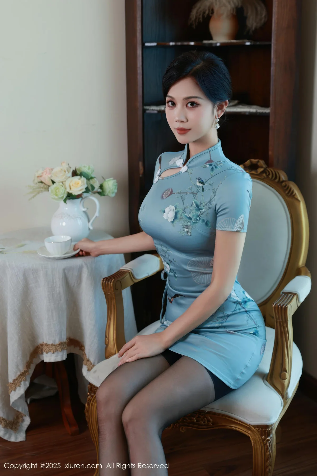 XiuRen 秀人 No.10753 玫瑰我爱你 蓝色旗袍搭配 - 8