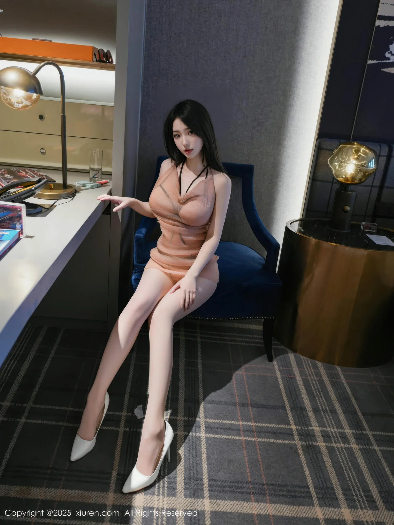 XiuRen 秀人 No.10758 烧烧小桃 粉色连衣短裙 - 6