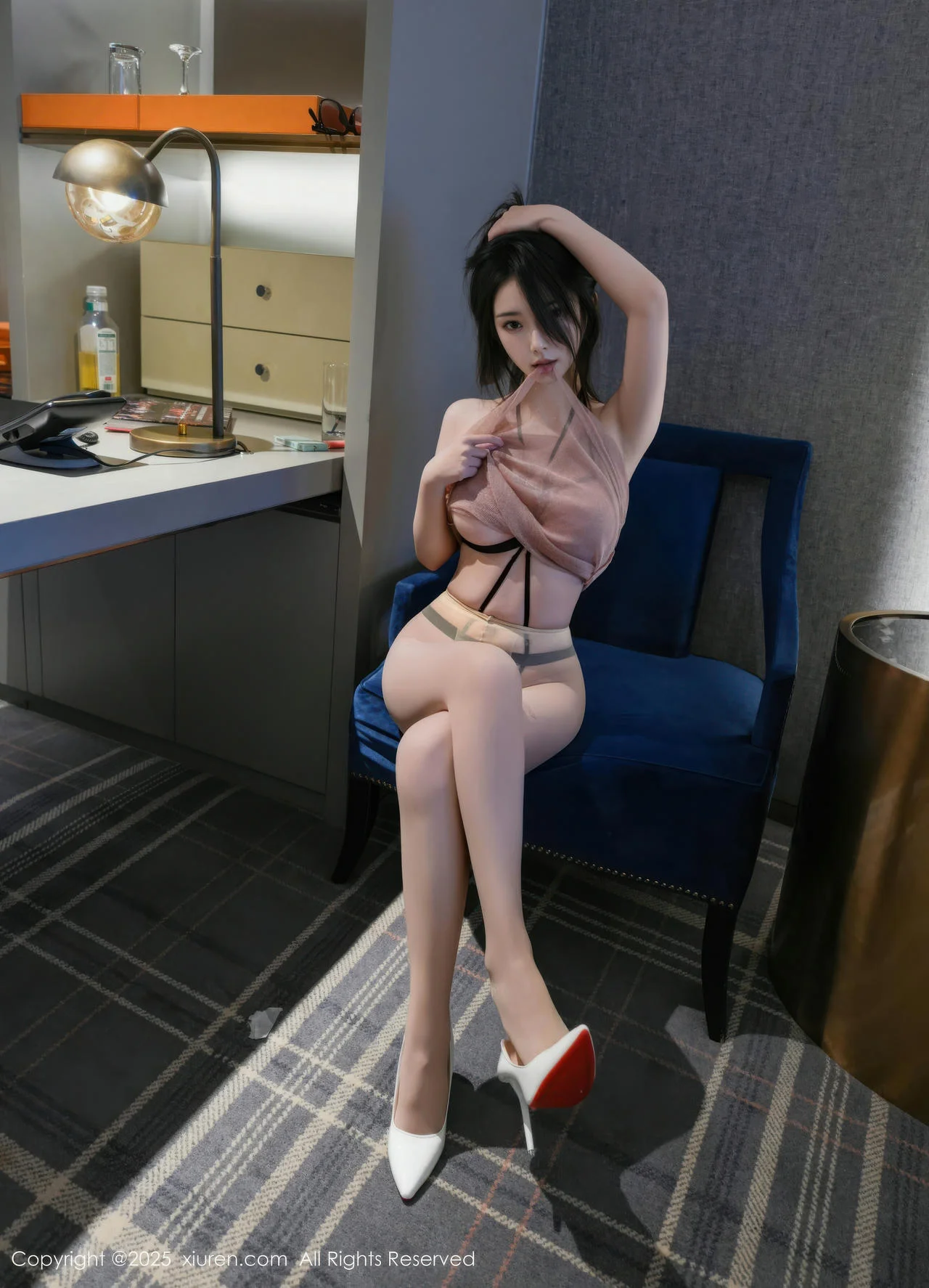 XiuRen 秀人 No.10758 烧烧小桃 粉色连衣短裙 - 10