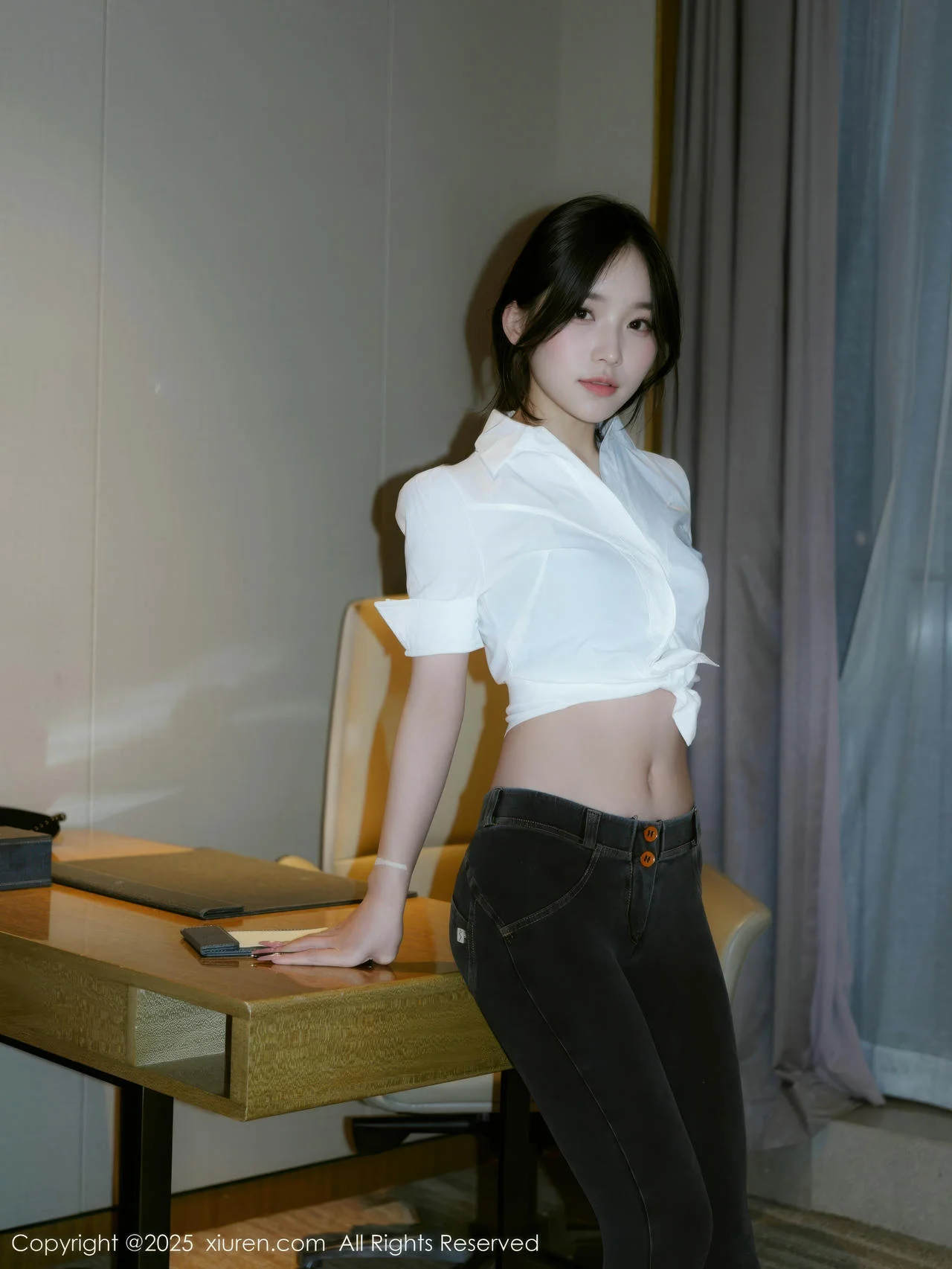 XiuRen 秀人 No.10785 汁汁  白T搭配简约长裤 - 7