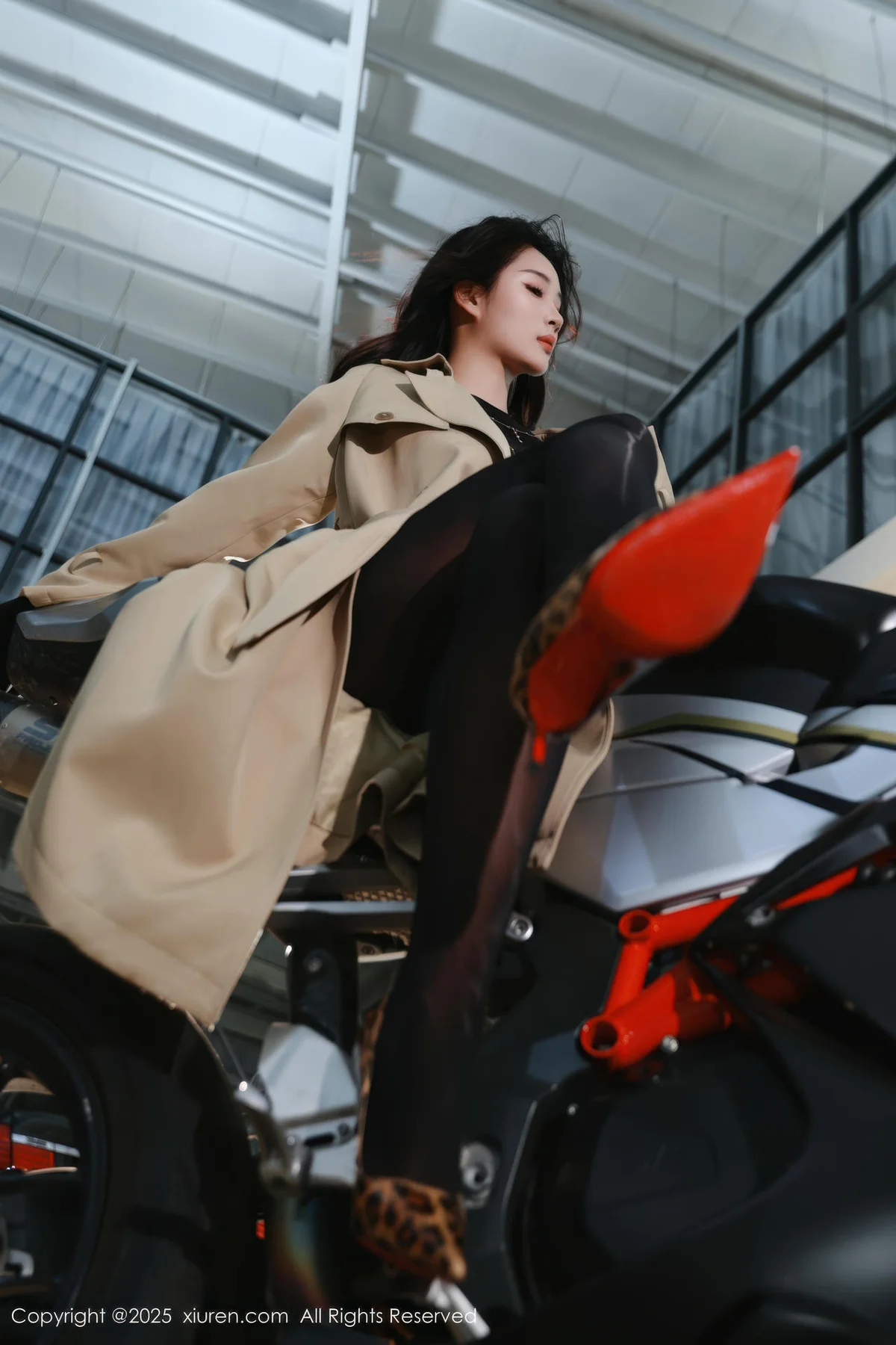 XiuRen 秀人 No.10788 南乔 杏色风衣连体丝袜 - 3