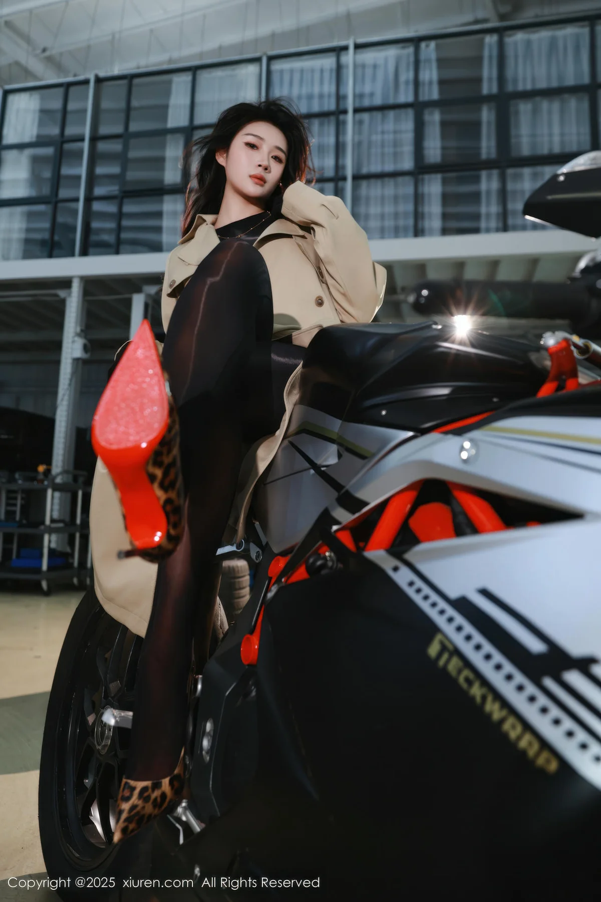 XiuRen 秀人 No.10788 南乔 杏色风衣连体丝袜 - 6