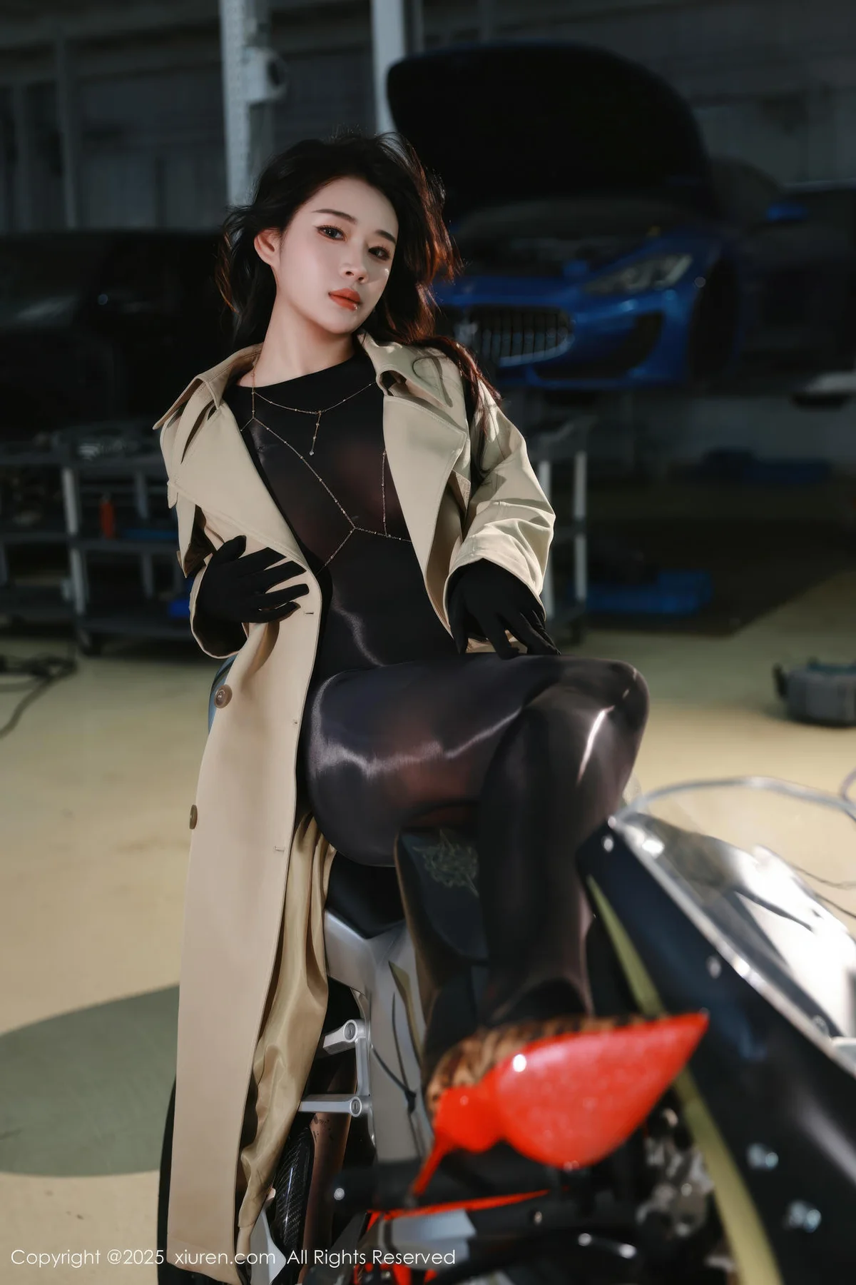 XiuRen 秀人 No.10788 南乔 杏色风衣连体丝袜 - 6