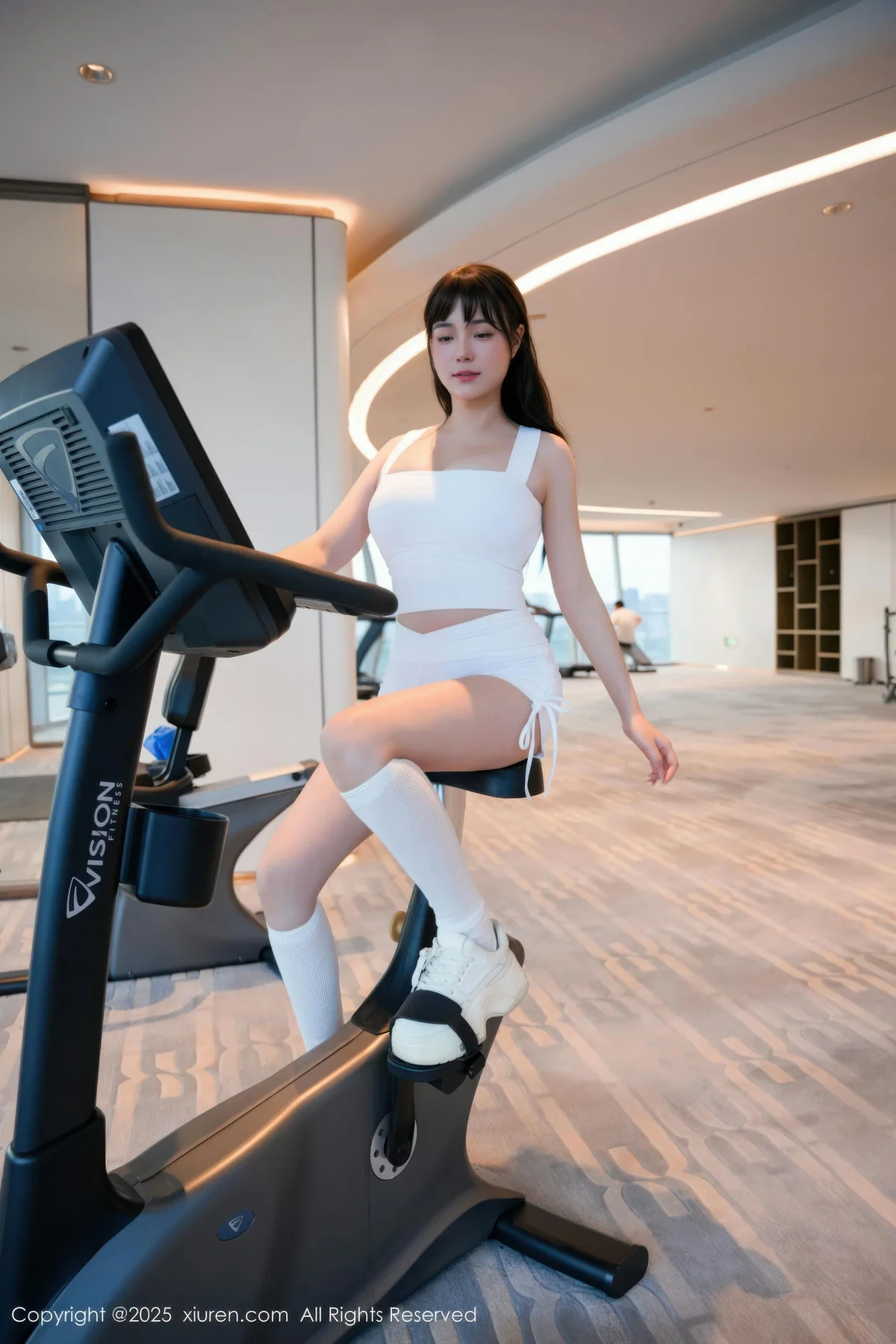 XiuRen 秀人 No.10808 软情 健身房场景拍摄 - 7