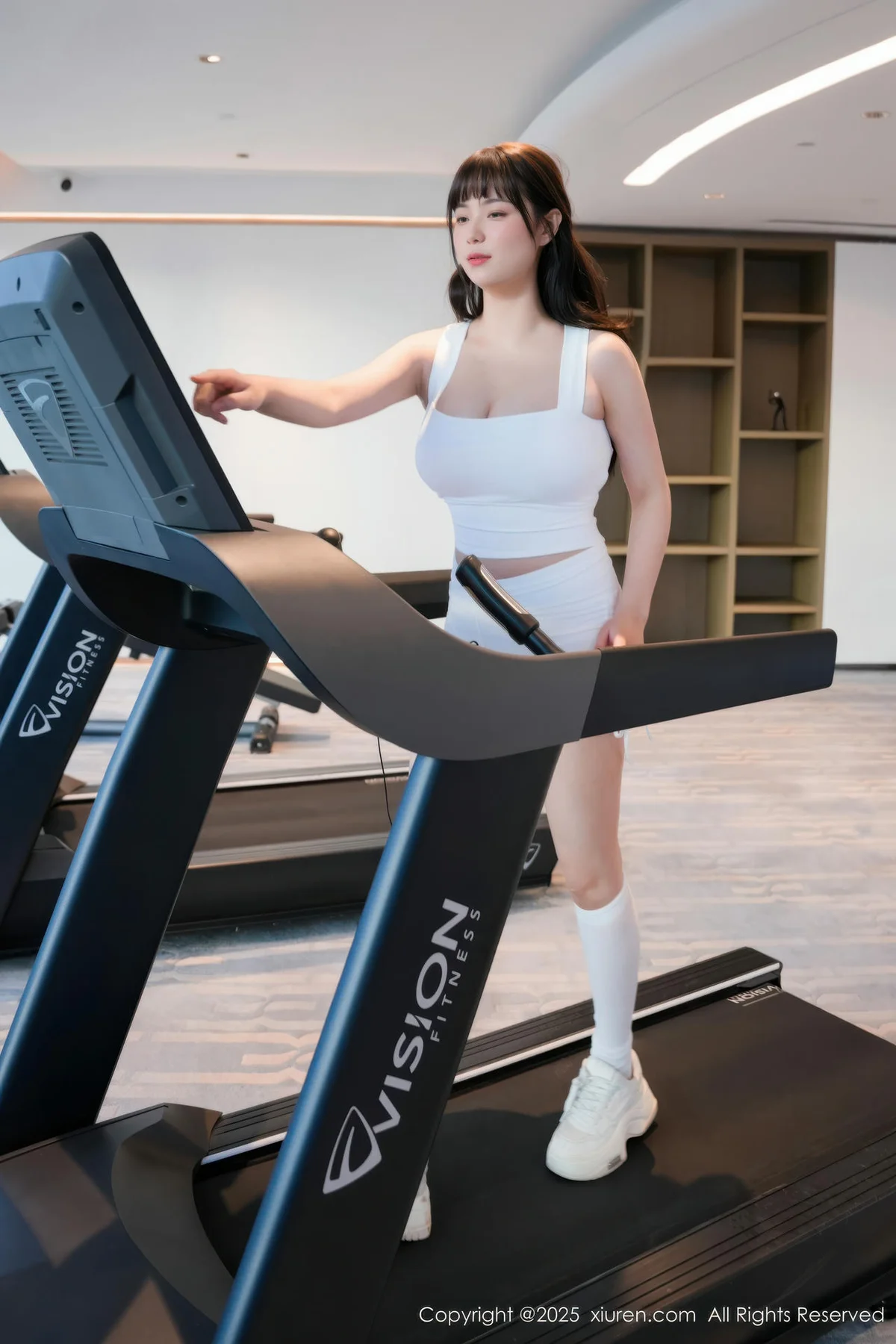 XiuRen 秀人 No.10808 软情 健身房场景拍摄 - 3