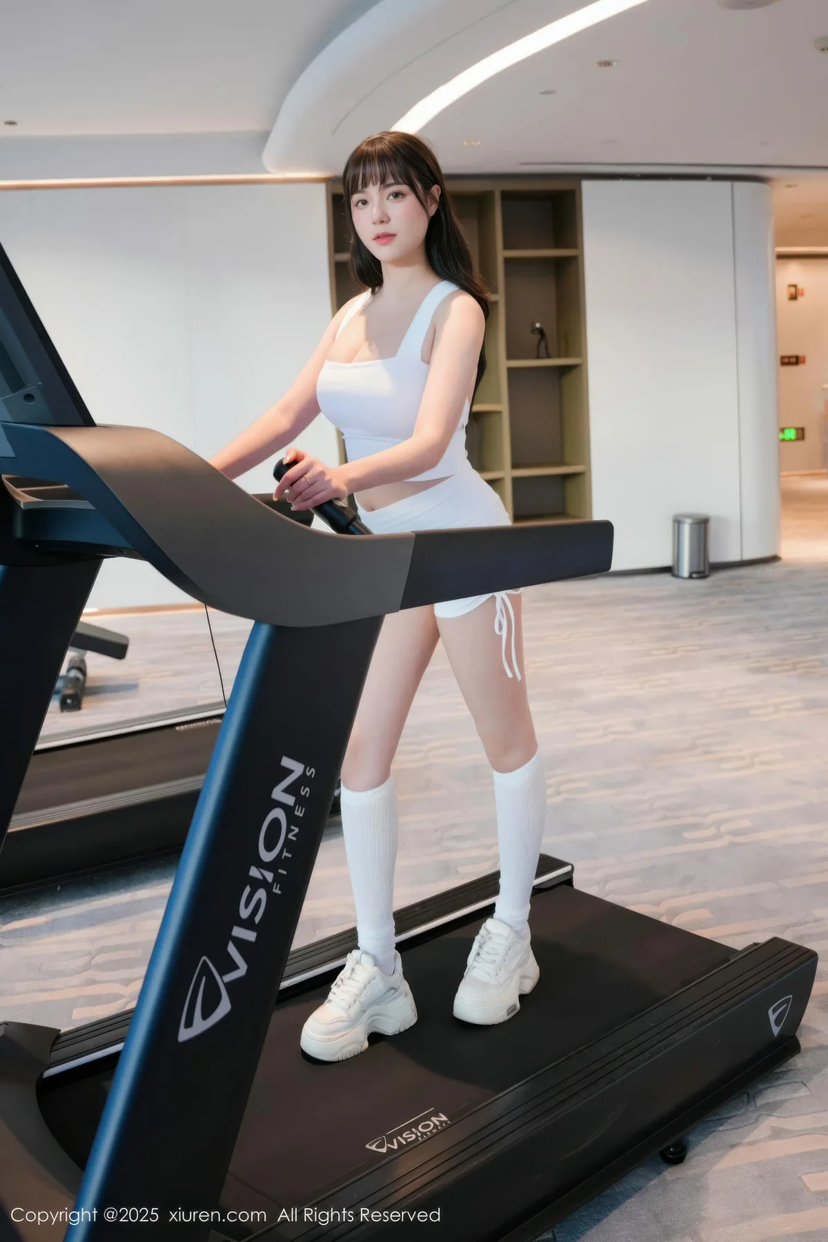 XiuRen 秀人 No.10808 软情 健身房场景拍摄 - 5