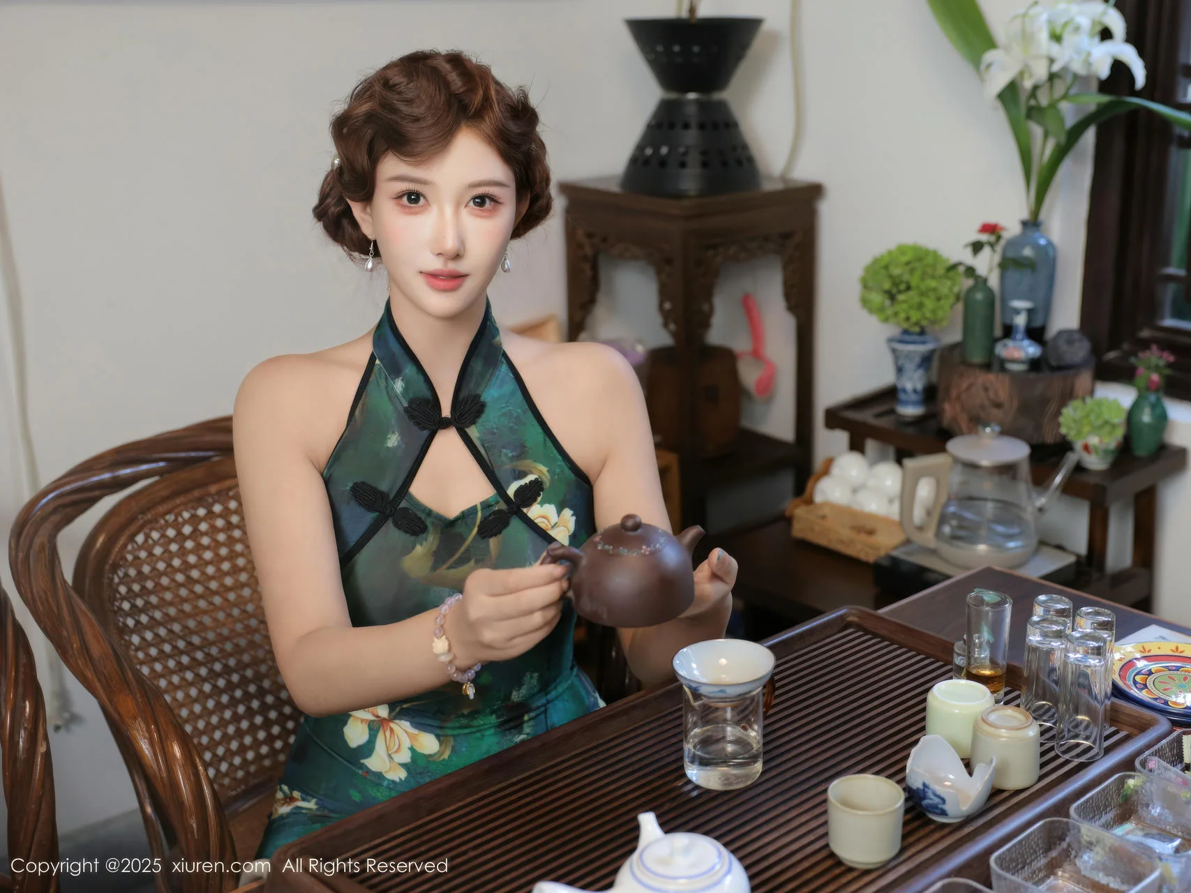 XiuRen 秀人 No.10815 金允希Yuki 绿色旗袍肉丝 - 2