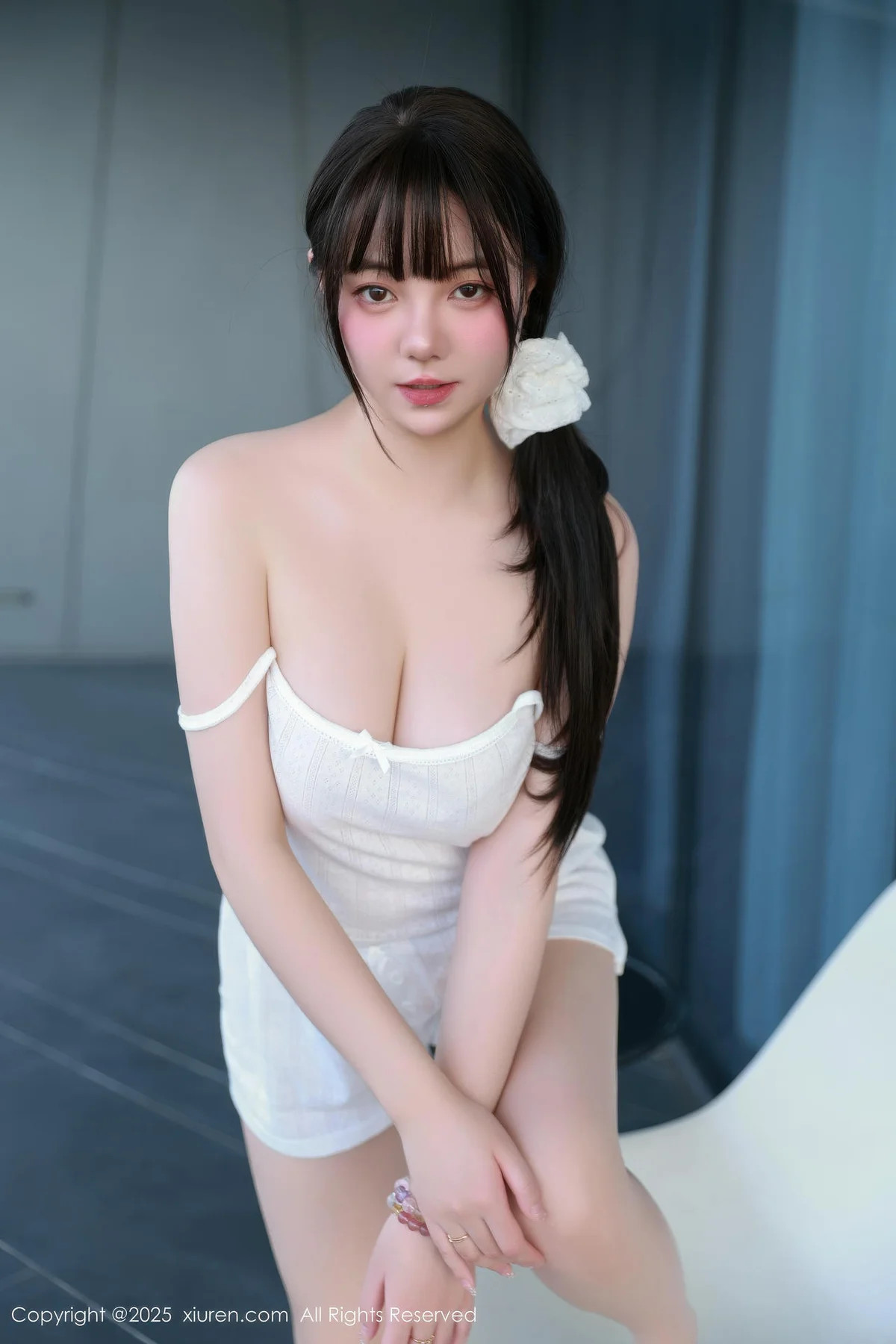 XiuRen 秀人 No.10841 软情 白色吊带短裤 - 4