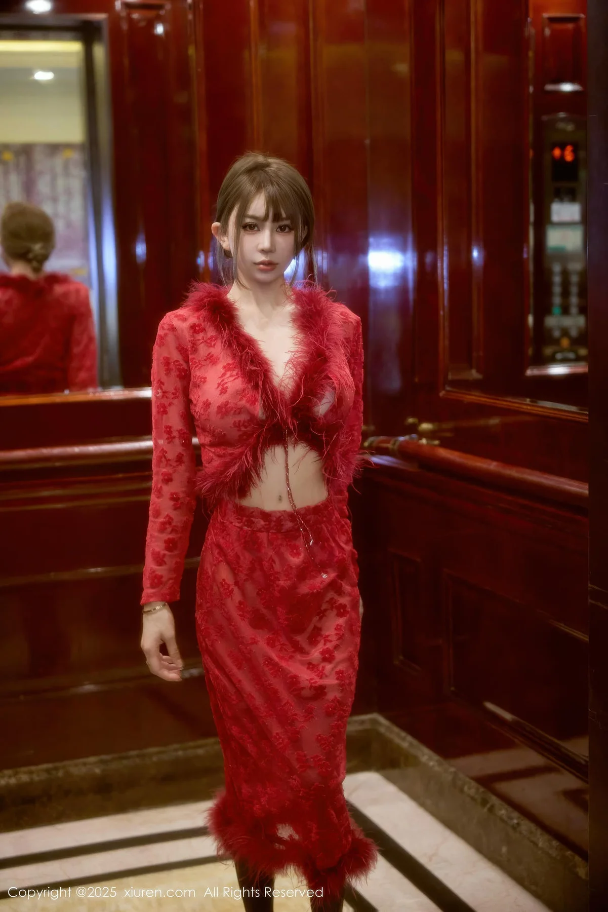 XiuRen 秀人 No.10848 Zoe柚柚美乳玉背红色复古服饰 - 8