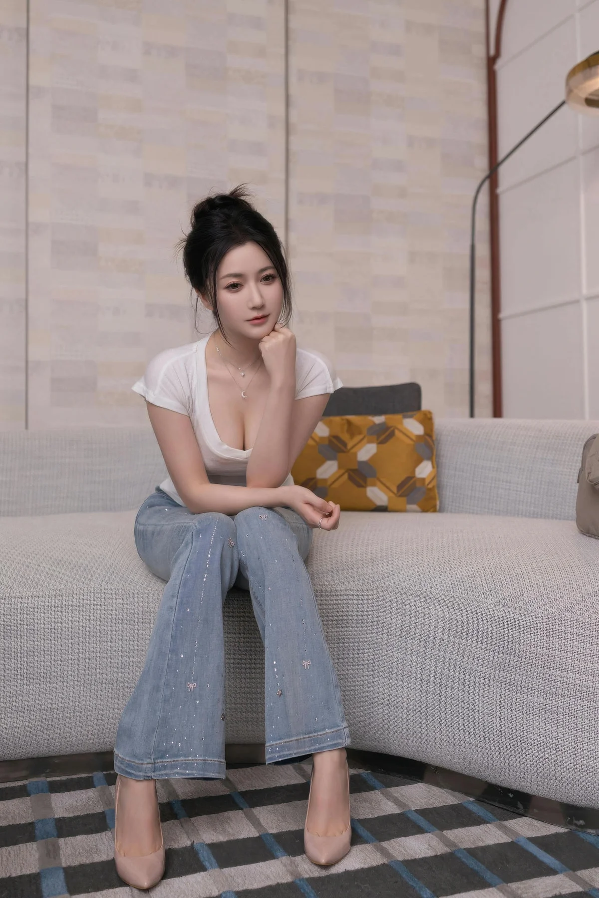 XiuRen 秀人 No.10858 鱼子酱Fish 捆绑灰色蕾丝服饰 - 6